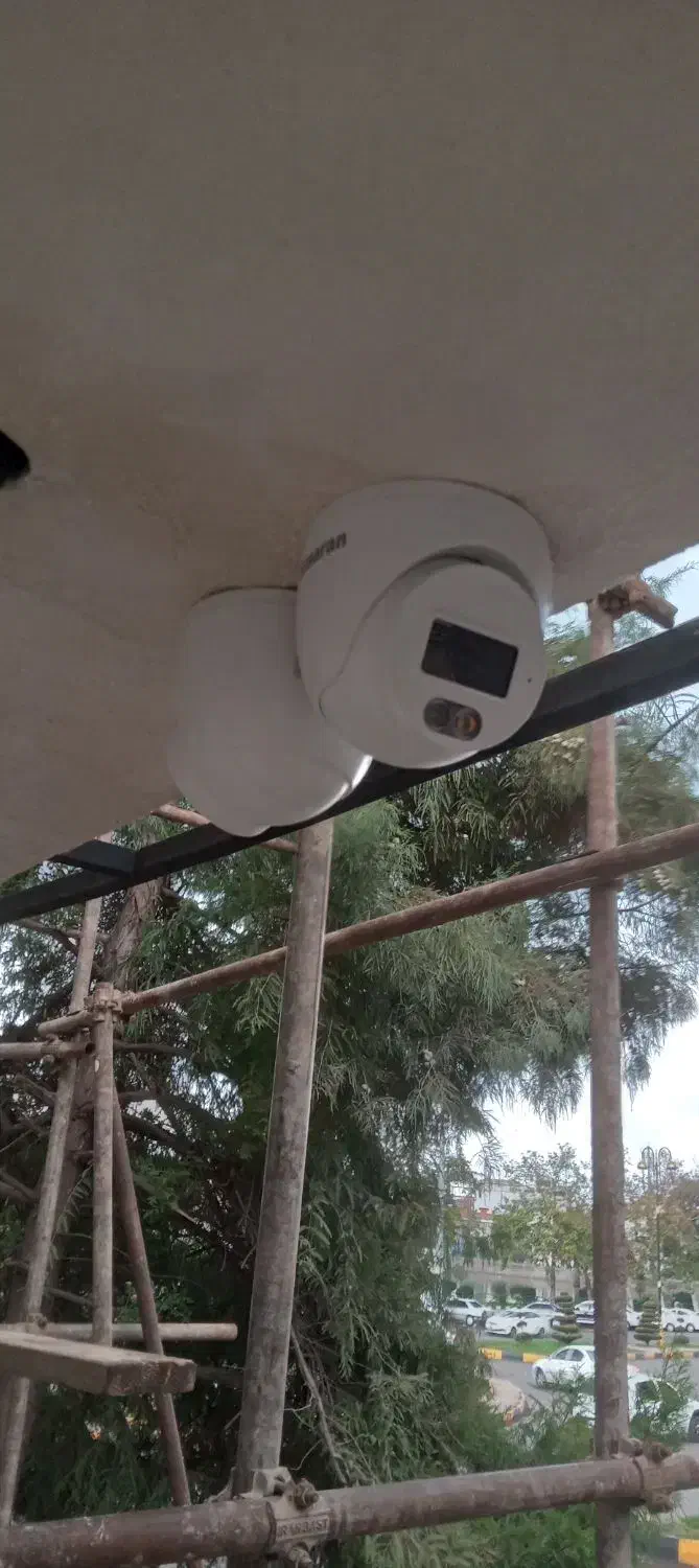 خدمات کرکره برقی و دوربین مداربسته|خدمات پیشه و مهارت|لاهیجان, انقلاب|دیوار