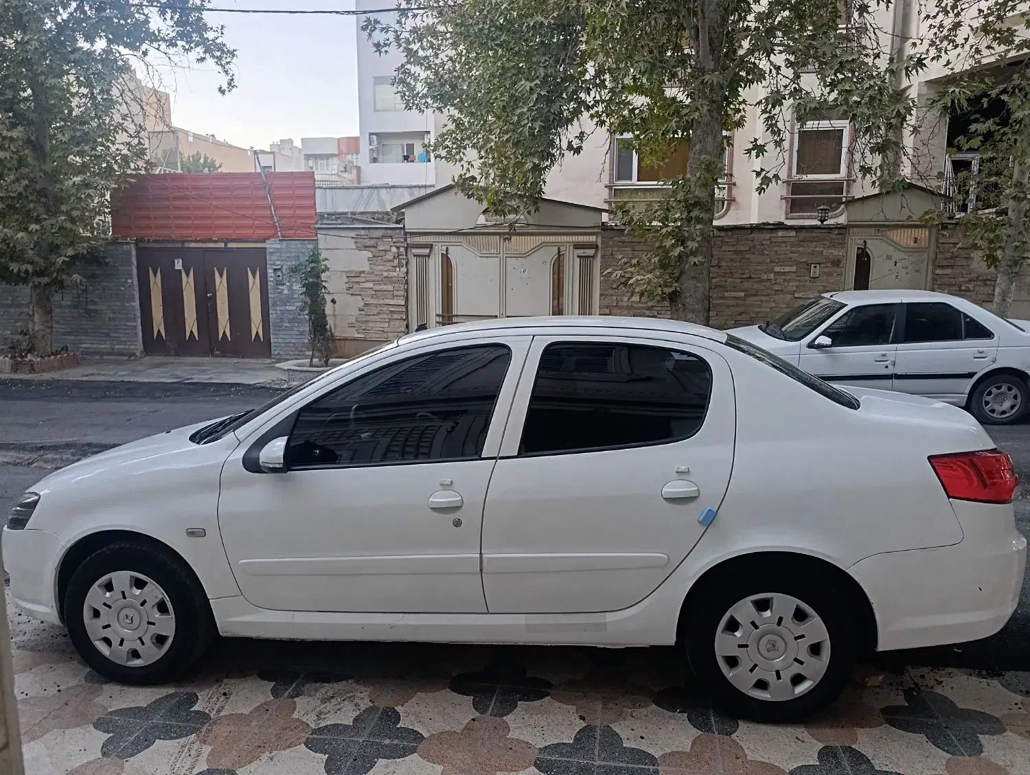 رانا پلاس کم کارکرد مدل 1401|خودرو سواری و وانت|خرمآباد, |دیوار