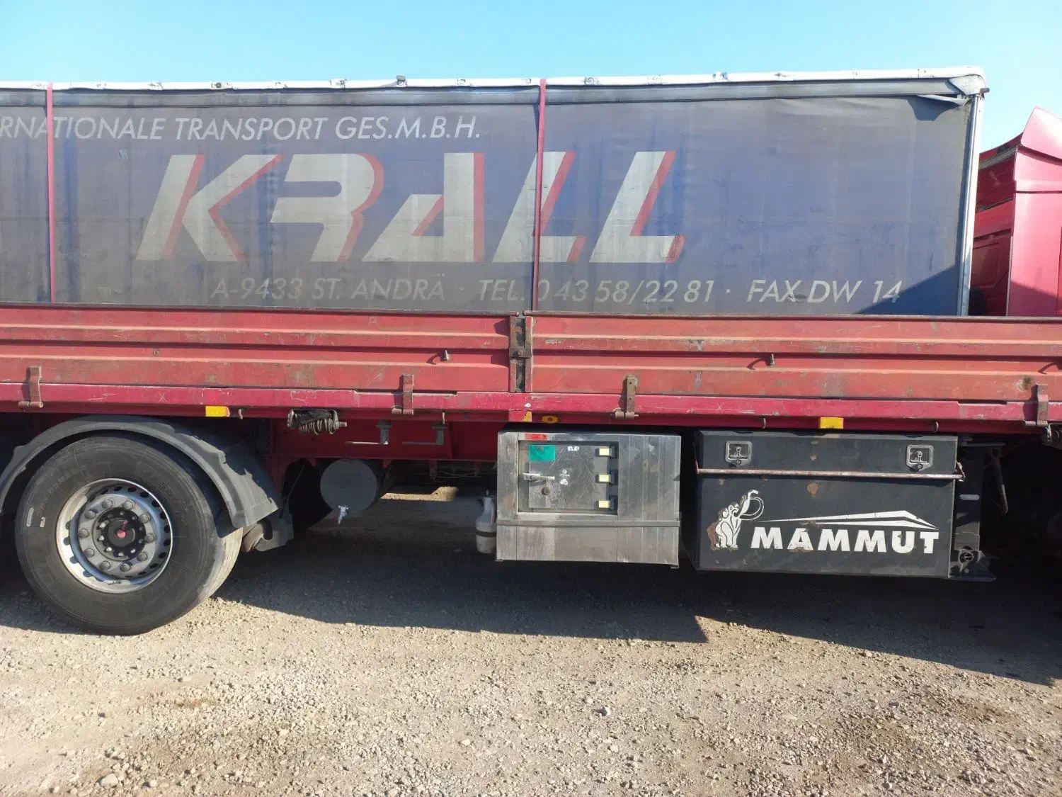 نیم لبه|قطعات یدکی و لوازم جانبی|سبزوار, غرب نیروگاه|دیوار