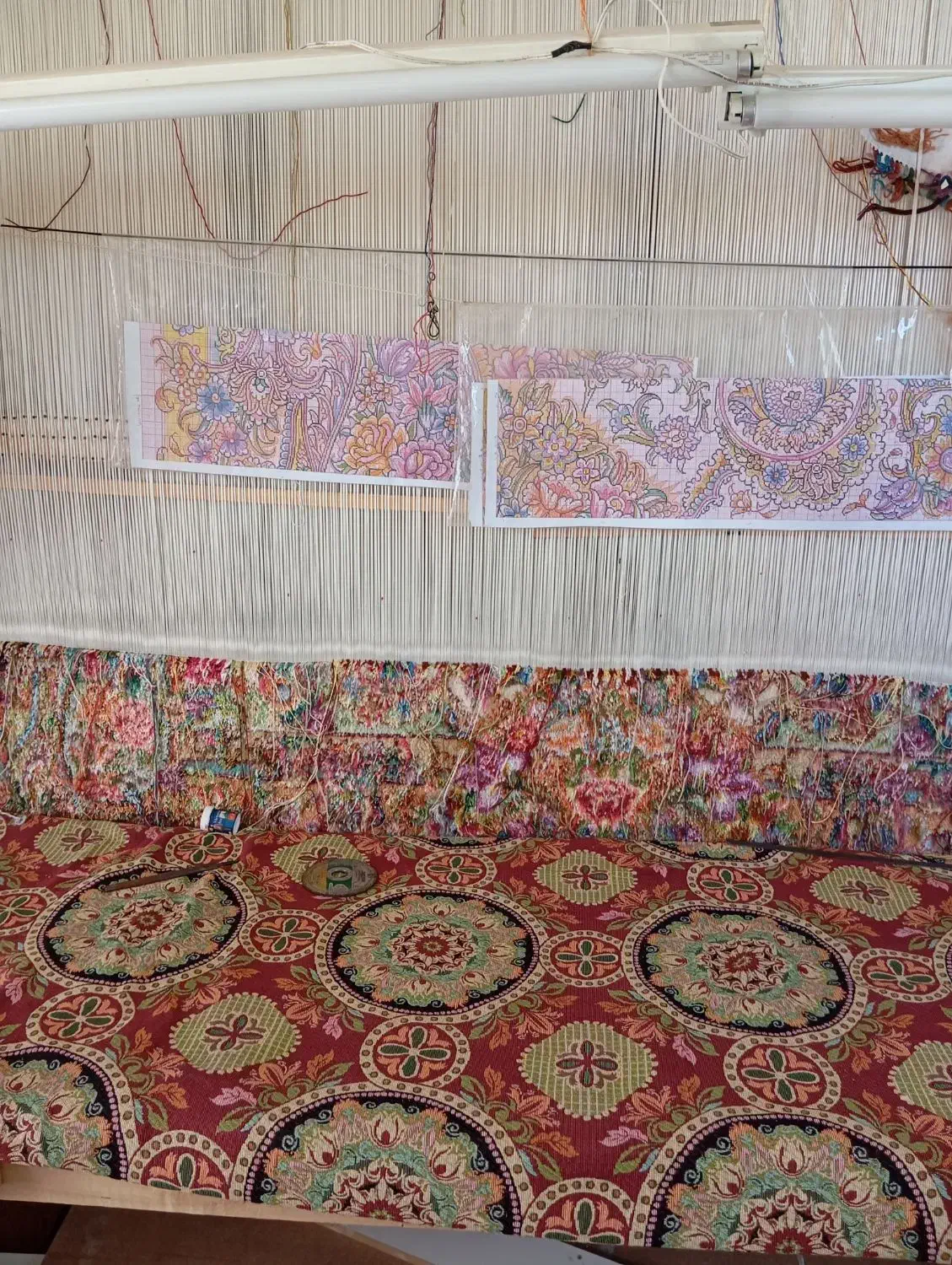 فرش نیمه کاره|فرش|اسکو, |دیوار