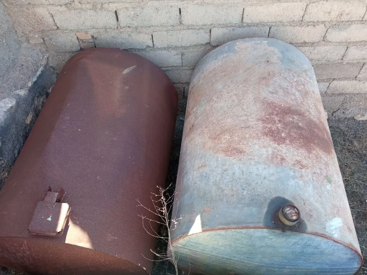 تانکر آب|مصالح و تجهیزات ساختمان|عنبران, |دیوار