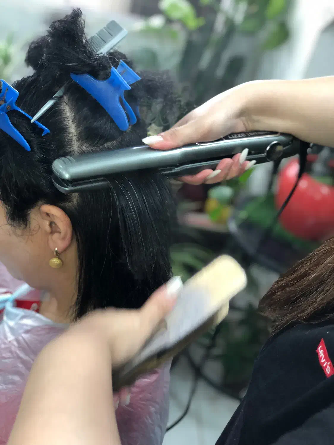 استخدام در لاین های زیبایی|استخدام درمانی، زیبایی، بهداشتی|نوشهر, |دیوار