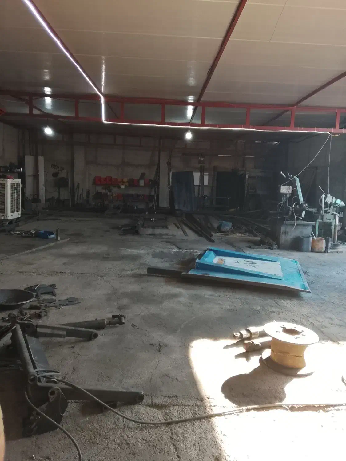 استخدام جوشکار ماهر آشنا به اهنگری|استخدام صنعتی، فنی، مهندسی|کرج, پیشاهنگی|دیوار