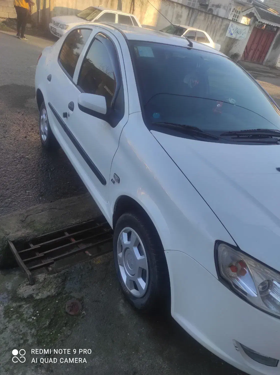 فروش فوری|خودرو سواری و وانت|آستارا, |دیوار