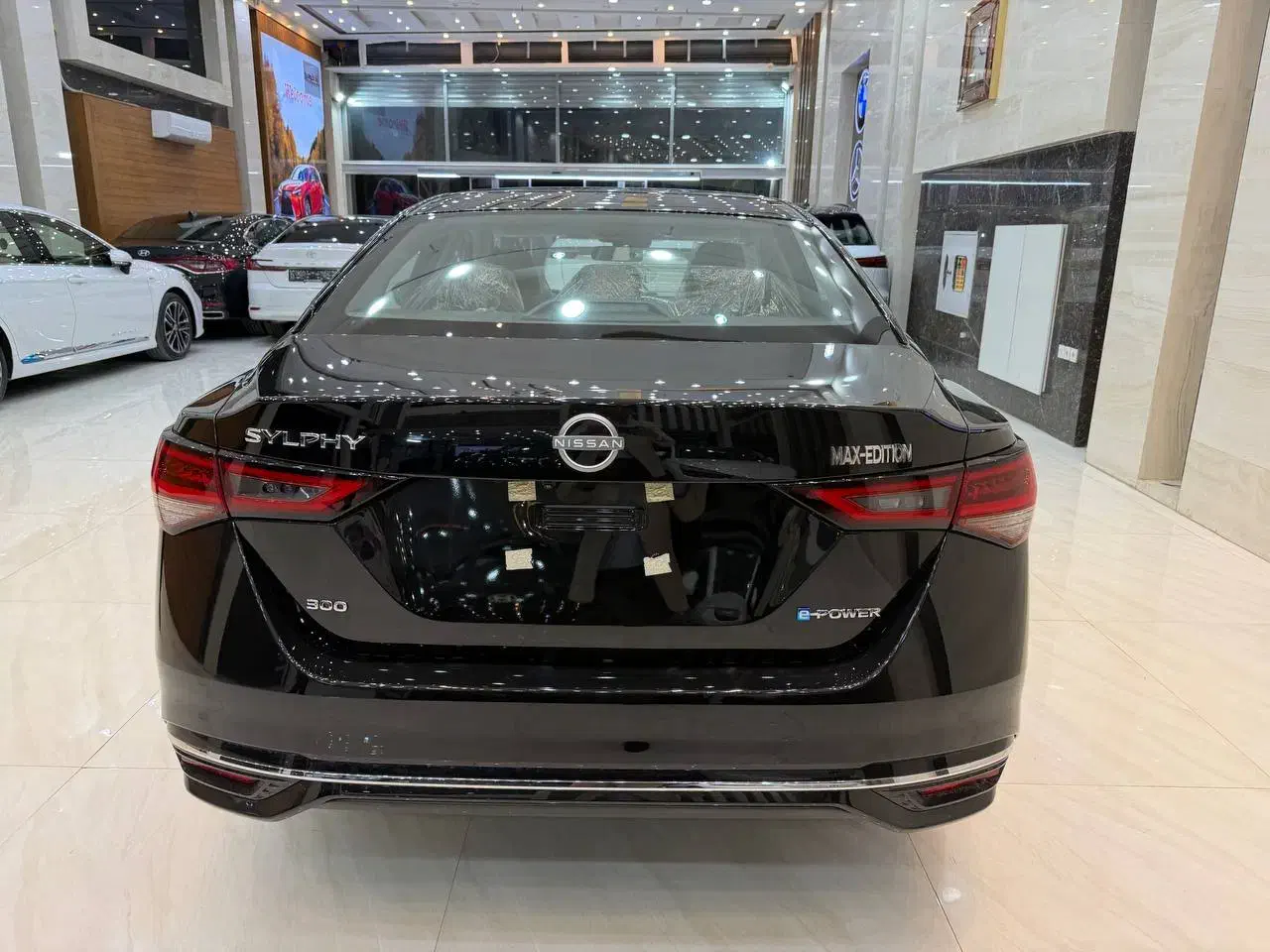 نیسان سیلفی مکس ادیشن 2024|خودرو سواری و وانت|شاهین‌شهر, گزبرخوار|دیوار