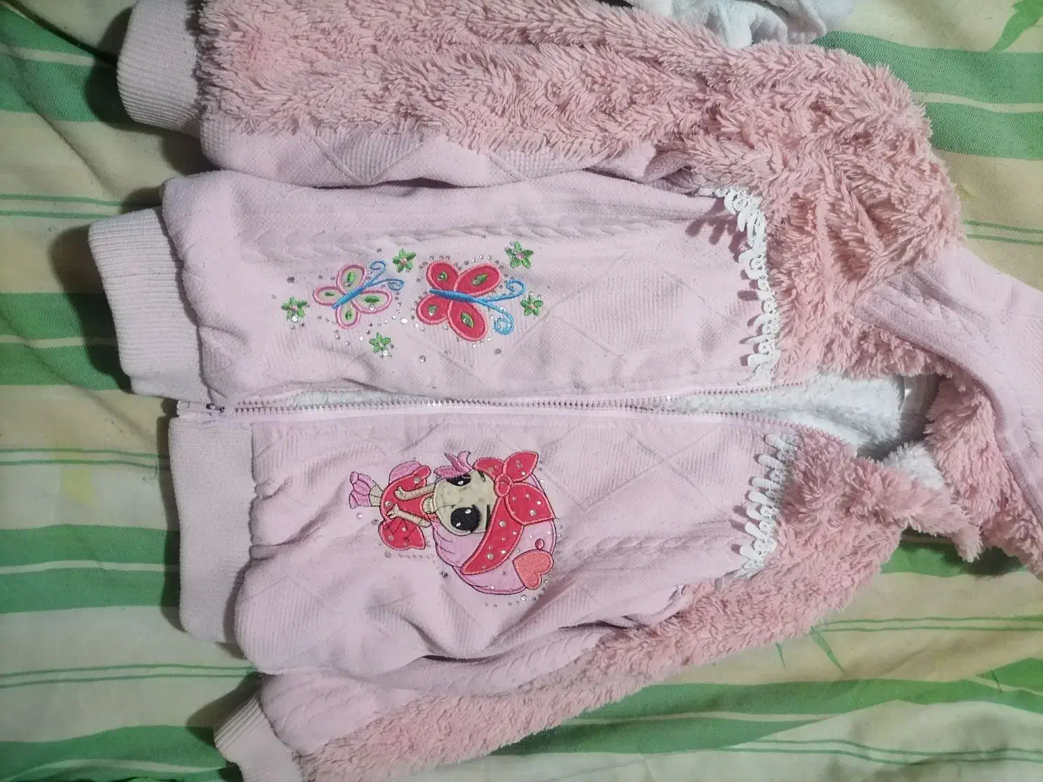 کاپشن دخترانه و پسرانه|کیف، کفش، کمربند|قم, انصارالحسین|دیوار