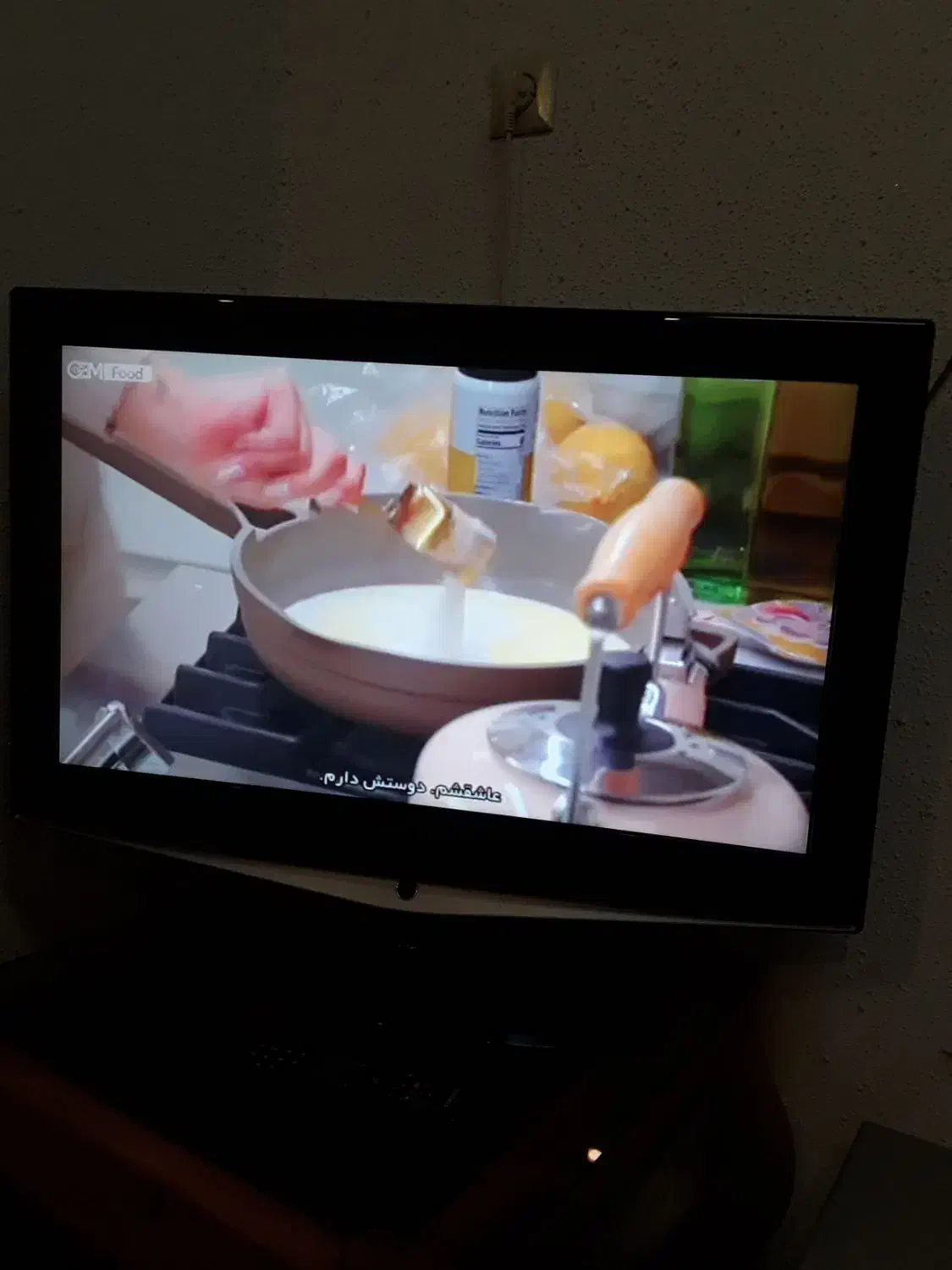 تلویزیون سامسونگ ۳۲ اینچ|تلویزیون و پروژکتور|صومعه‌سرا, |دیوار