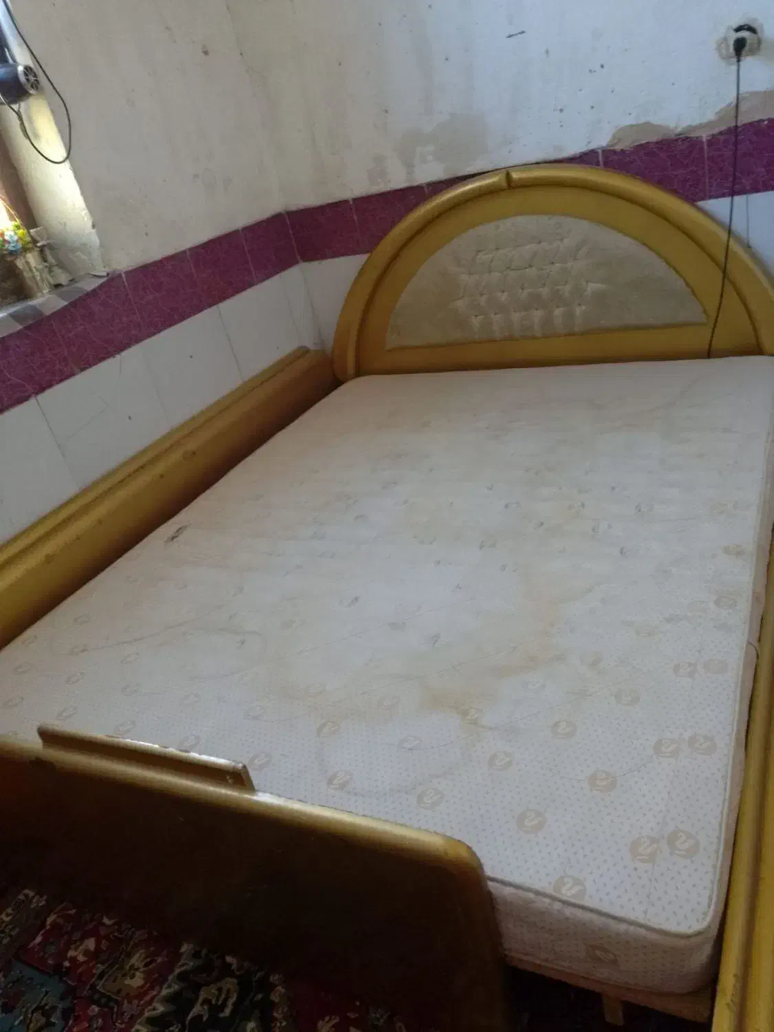 تخت دونفره|تخت و سرویس خواب|مهریز, |دیوار