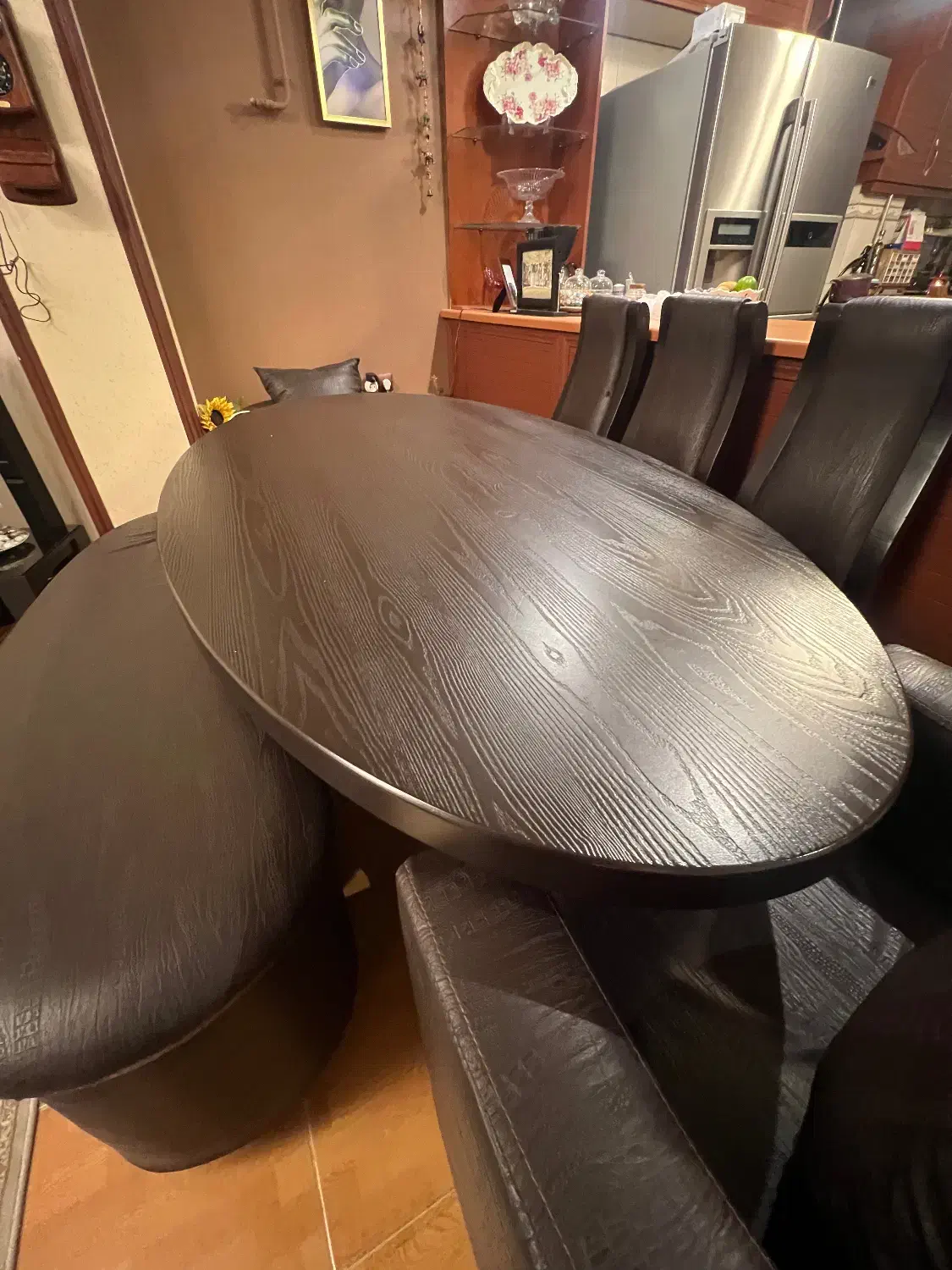 میز نهار خوری ۸ نفره ایتالیایی چرم در حد نو|میز و صندلی غذاخوری|مهاباد (آذربایجان غربی), |دیوار