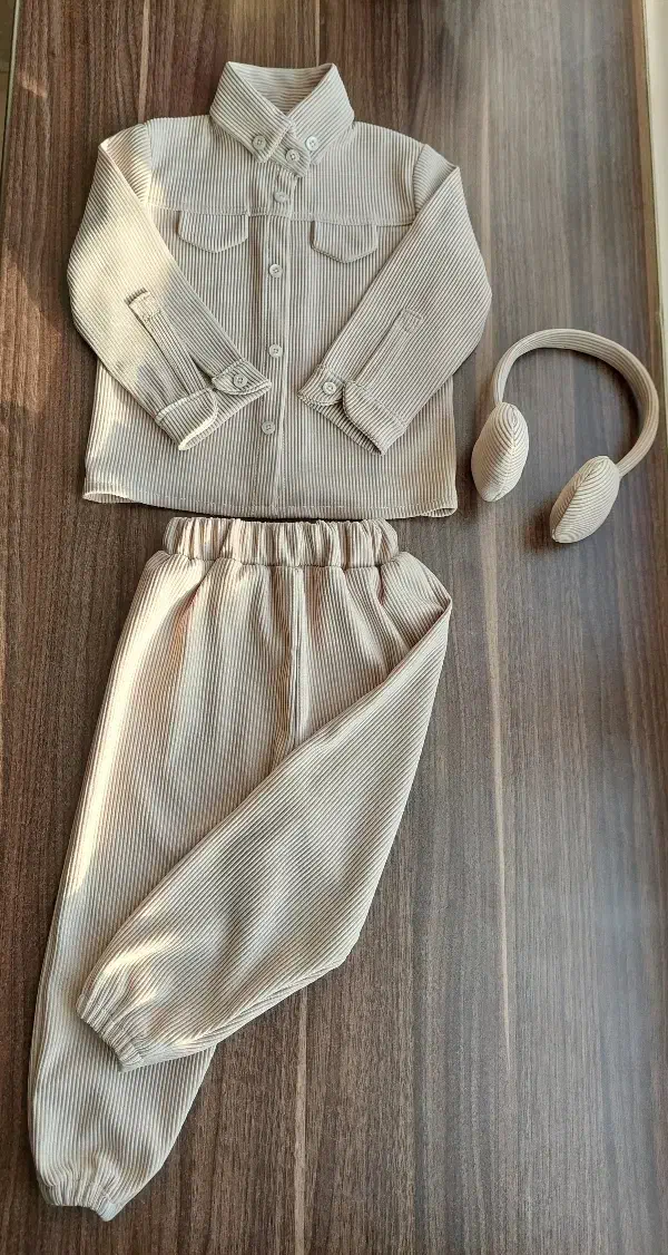 فروشگاه لباس کودک art|لباس|زاوه, |دیوار