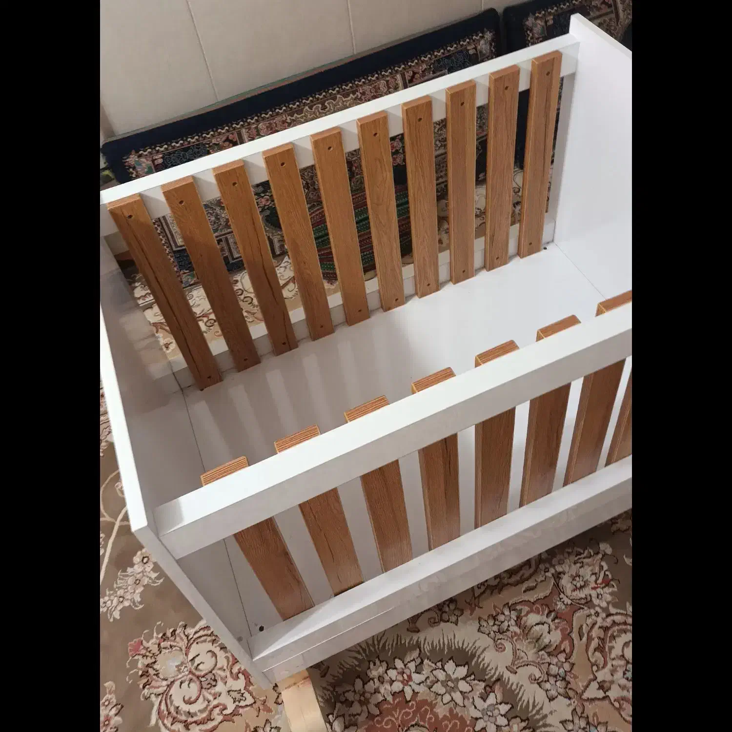 گهواره نوزاد|تخت و صندلی بچه|آزادشهر, |دیوار