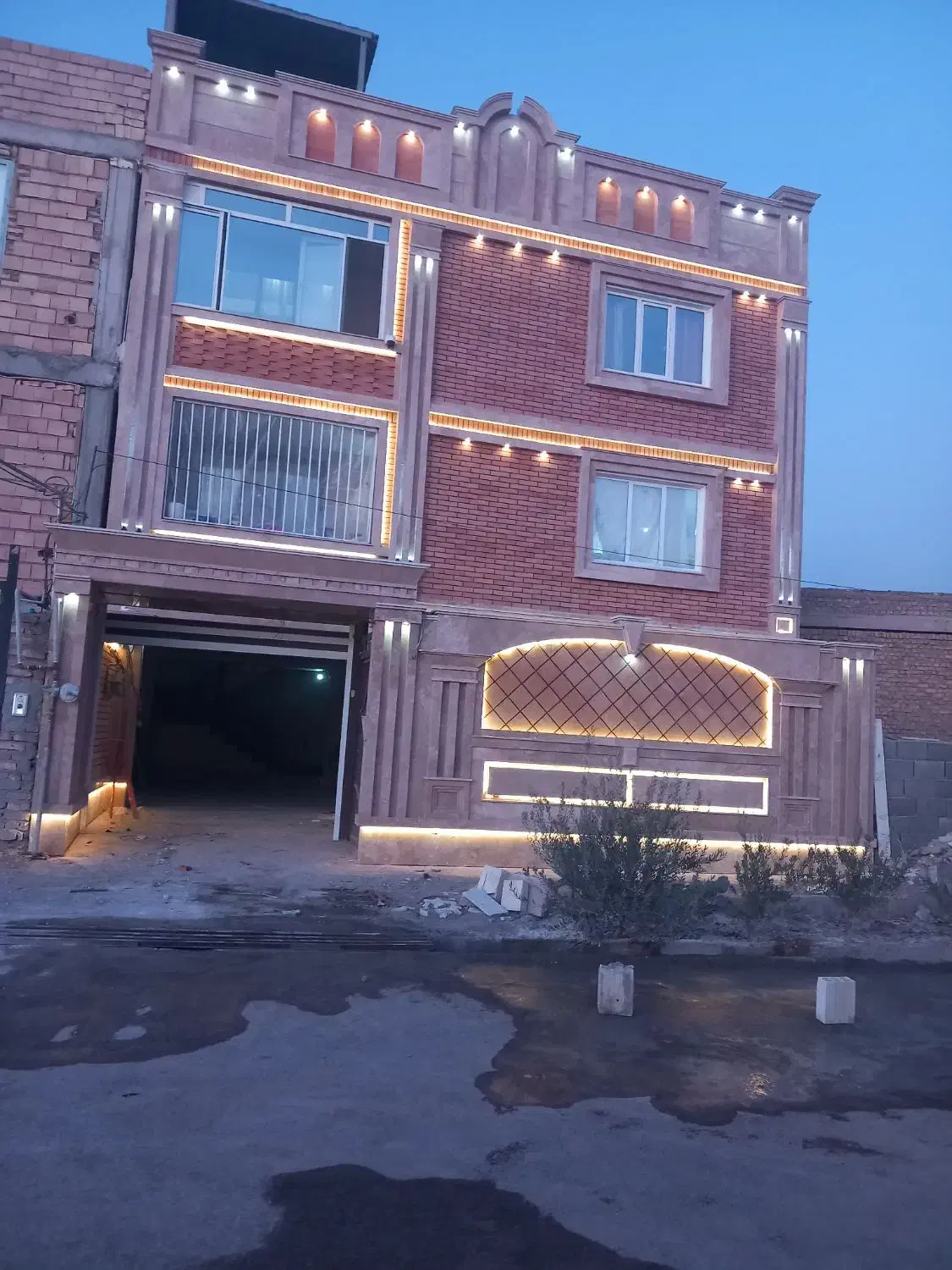 بنای|خدمات پیشه و مهارت|گرمسار, |دیوار