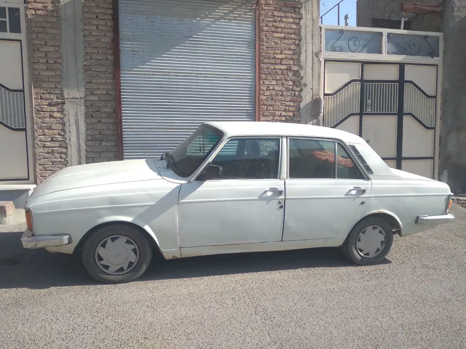 پیکان مدل ۸۱ انژکتوری|خودرو سواری و وانت|اهر, |دیوار