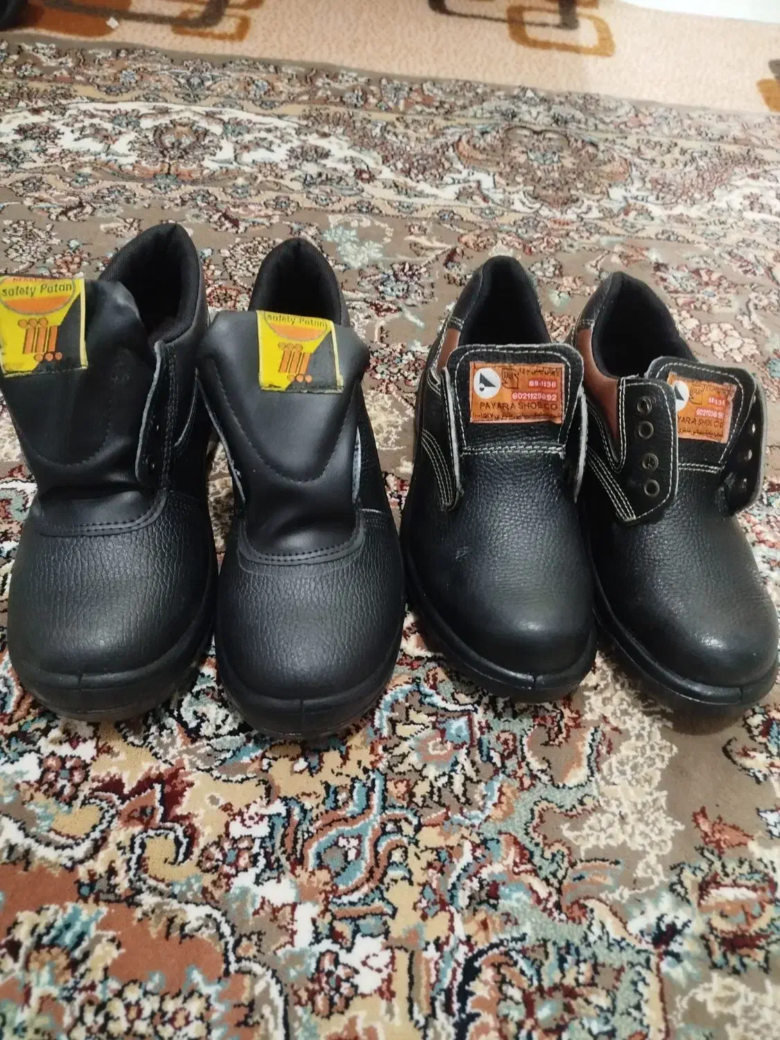 کفش کار|کیف، کفش، کمربند|قرچک, میرزائی شمالی|دیوار