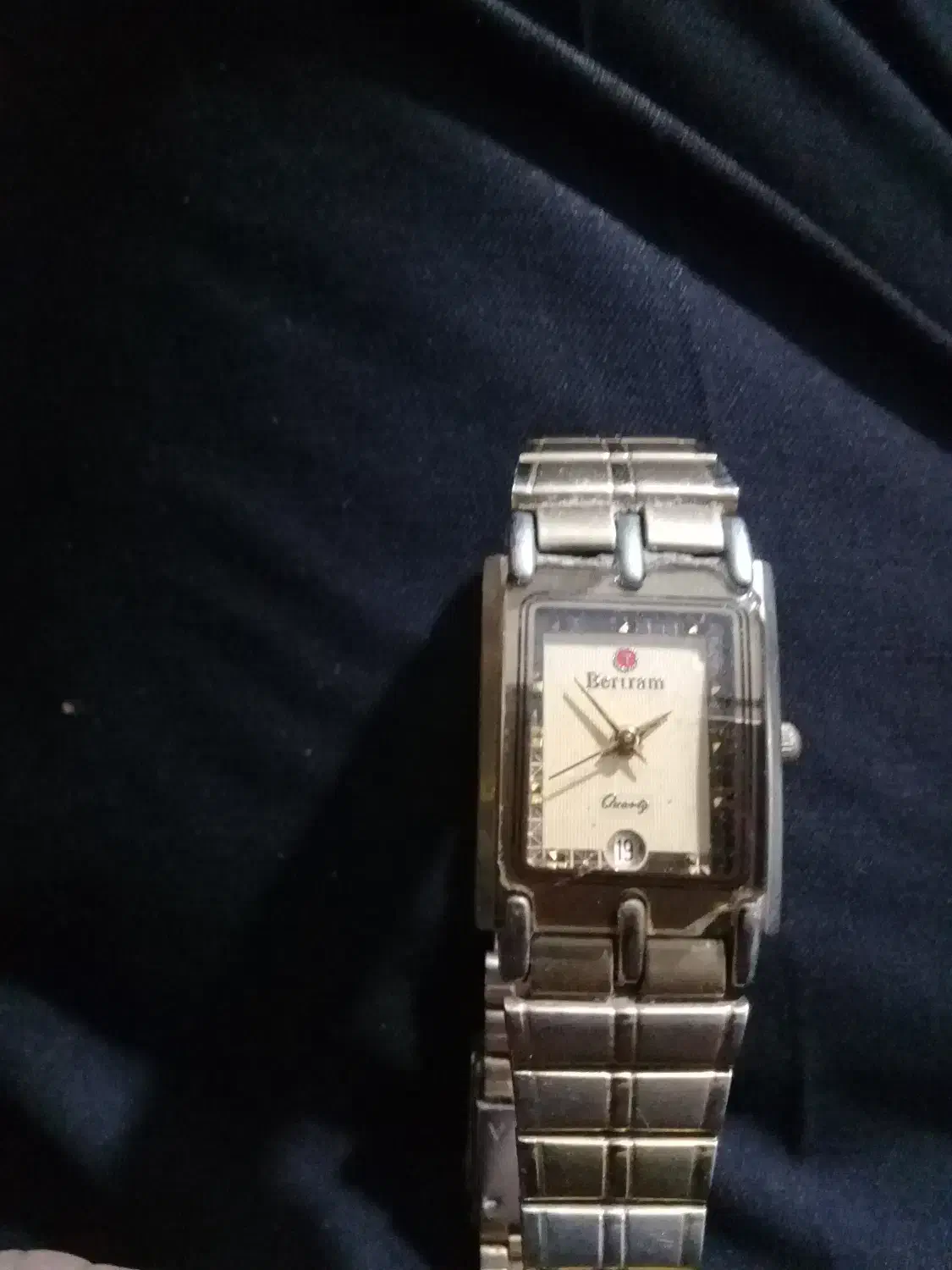 ساعت زنانه|ساعت|رشت, چمارسرا|دیوار