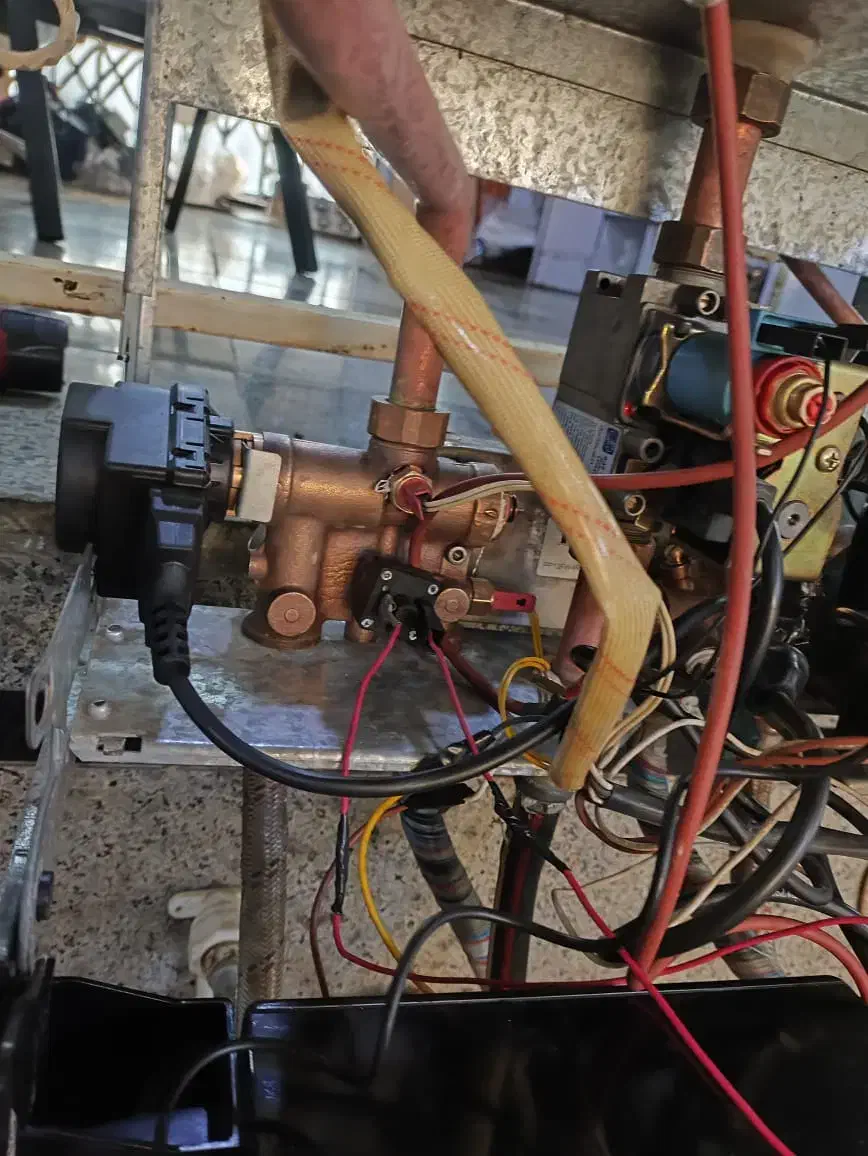 سرویس و تعمیر پکیج بوتان ایران رادیاتور گلدیران|خدمات پیشه و مهارت|تهران, ابوذر|دیوار