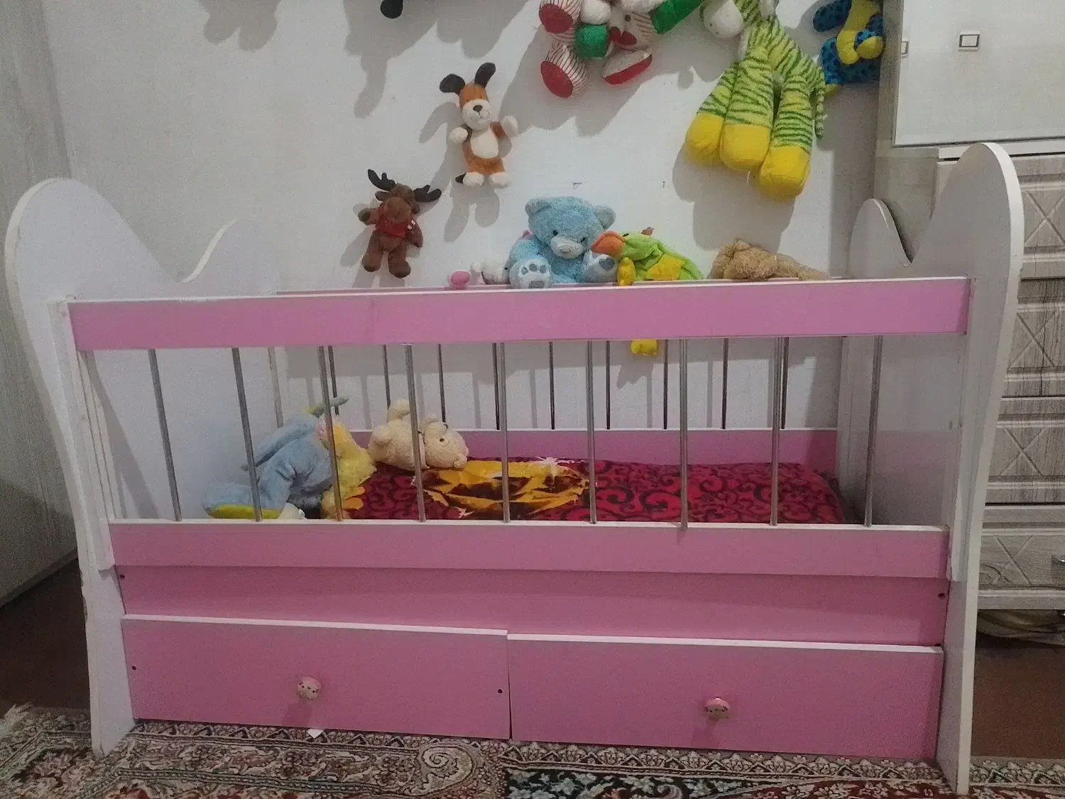 تخت بچه|تخت و صندلی بچه|کرمانشاه, |دیوار