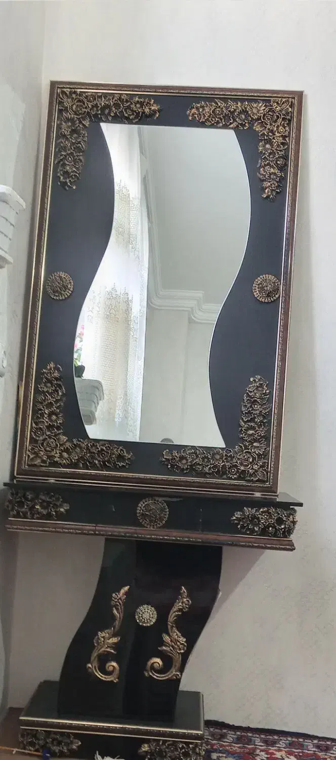 آینه کنسول|مبلمان خانگی و میز عسلی|سلماس, |دیوار