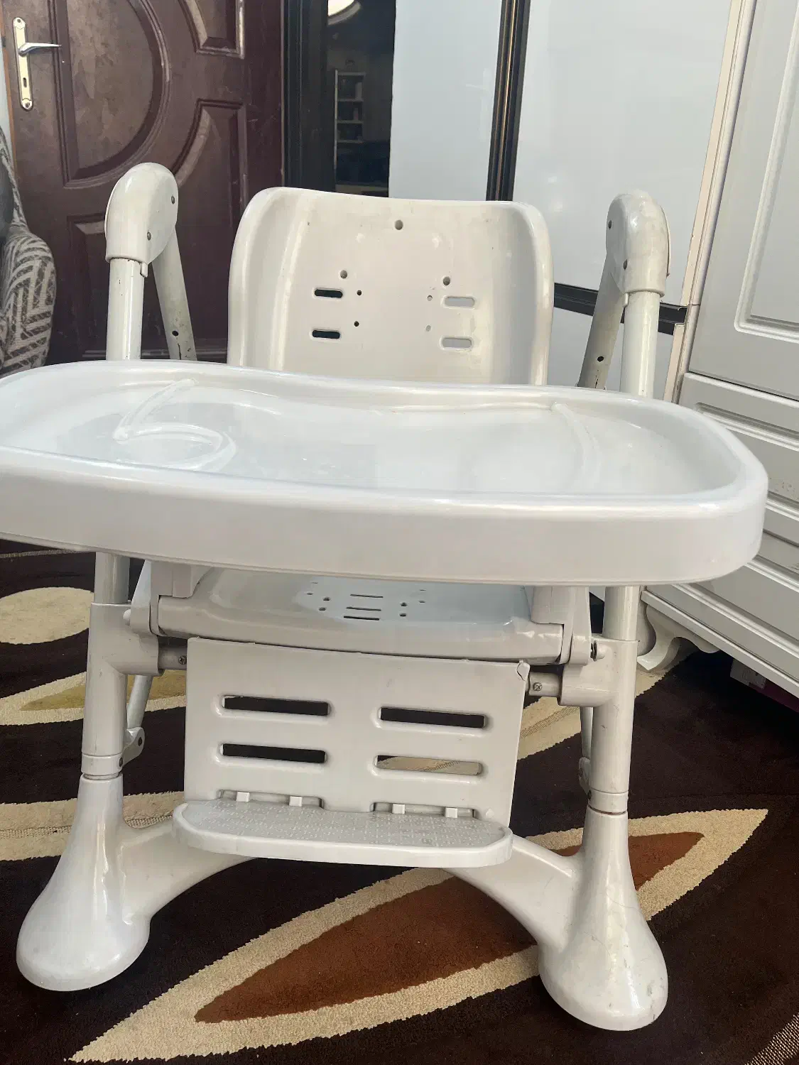 صندلی غذا کودک|تخت و صندلی بچه|اهواز, پادادشهر|دیوار