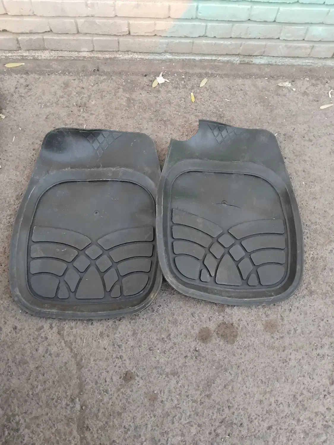 کفی ماشین|قطعات یدکی و لوازم جانبی|قم, دروازه چوبی|دیوار