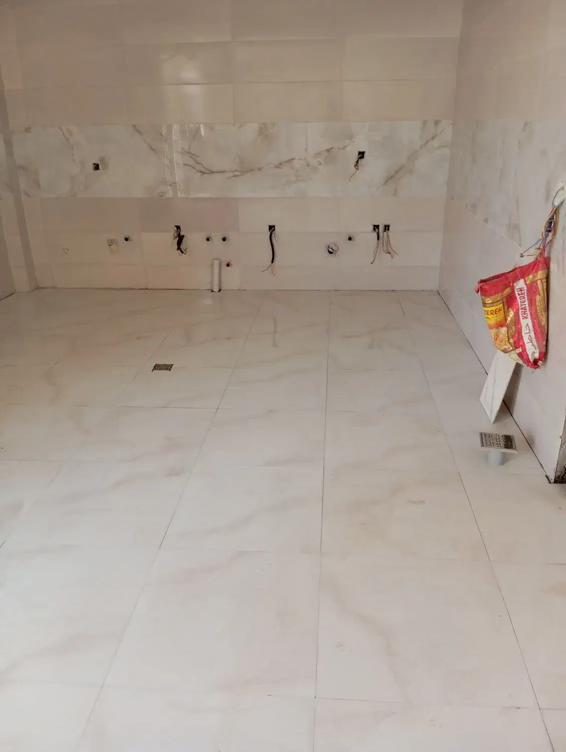 کاشی کار|خدمات پیشه و مهارت|مسجد سلیمان, |دیوار