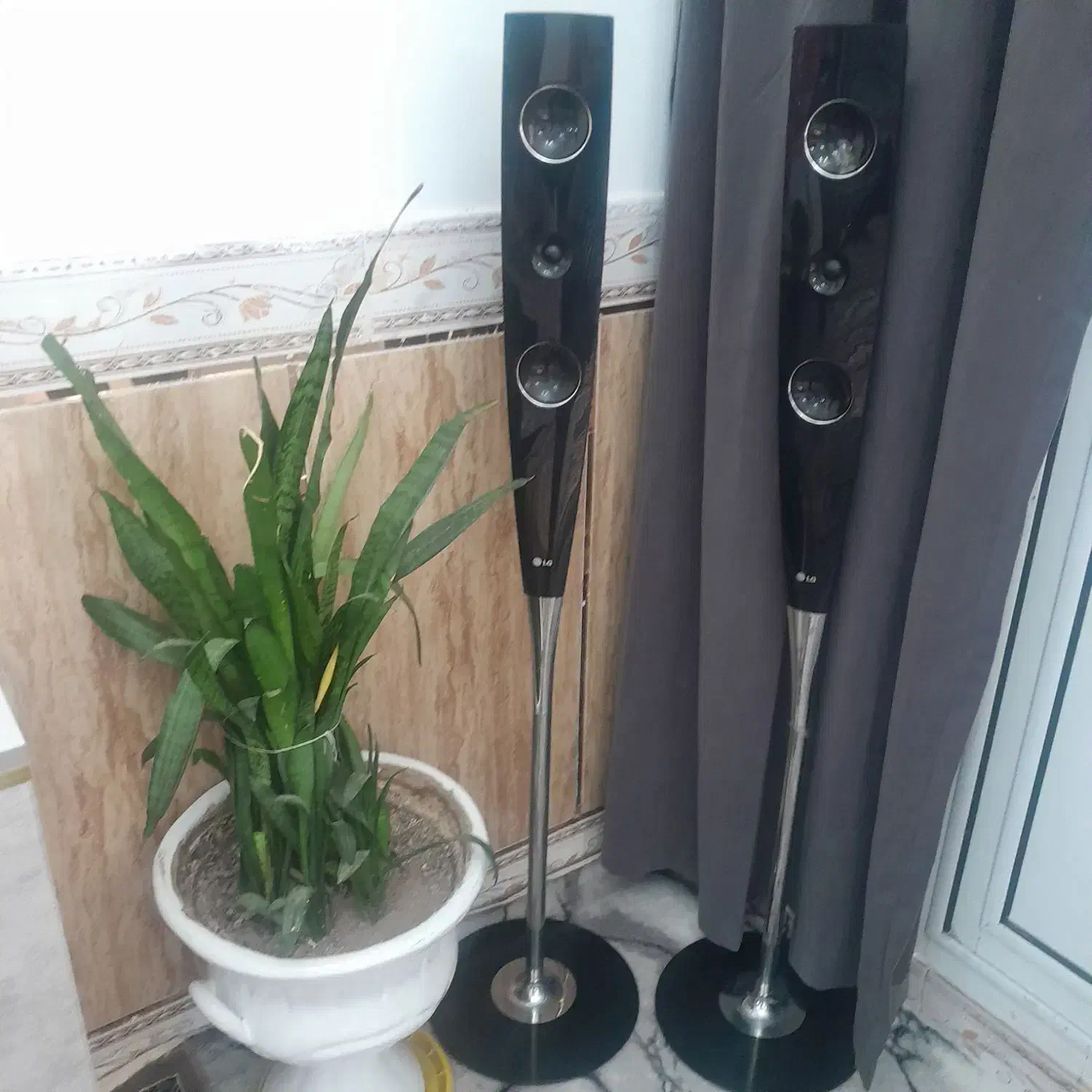 باند خانگی ال جی در حد نو با میکروفون|سیستم صوتی خانگی|مشگین شهر, |دیوار