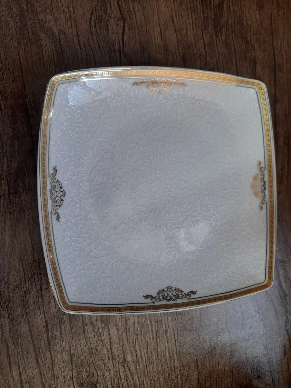 سرویس چینی پردیس|ظروف سرو و پذیرایی|شیراز, شیخ روزبهان|دیوار