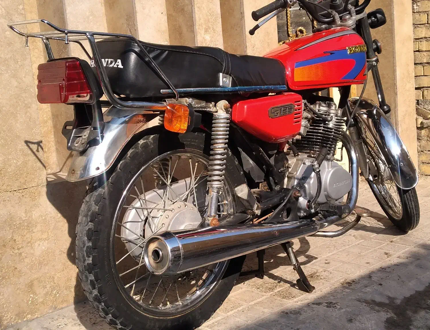 ۲عدد موتور هندا ۱۲۵ مزایده|موتورسیکلت|وحیدیه, |دیوار