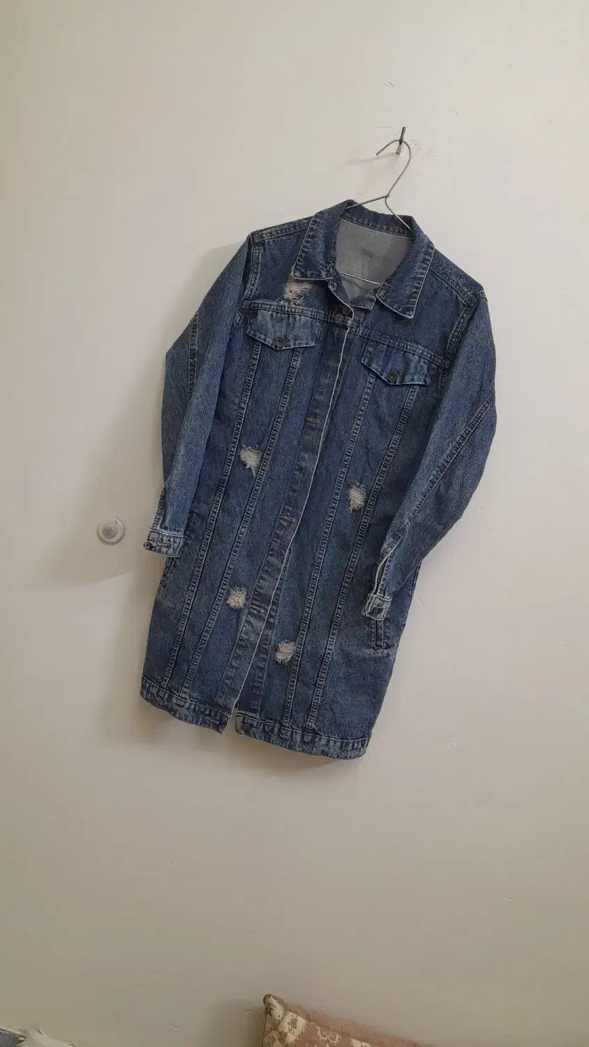 کت لی نو|لباس|اراک, |دیوار