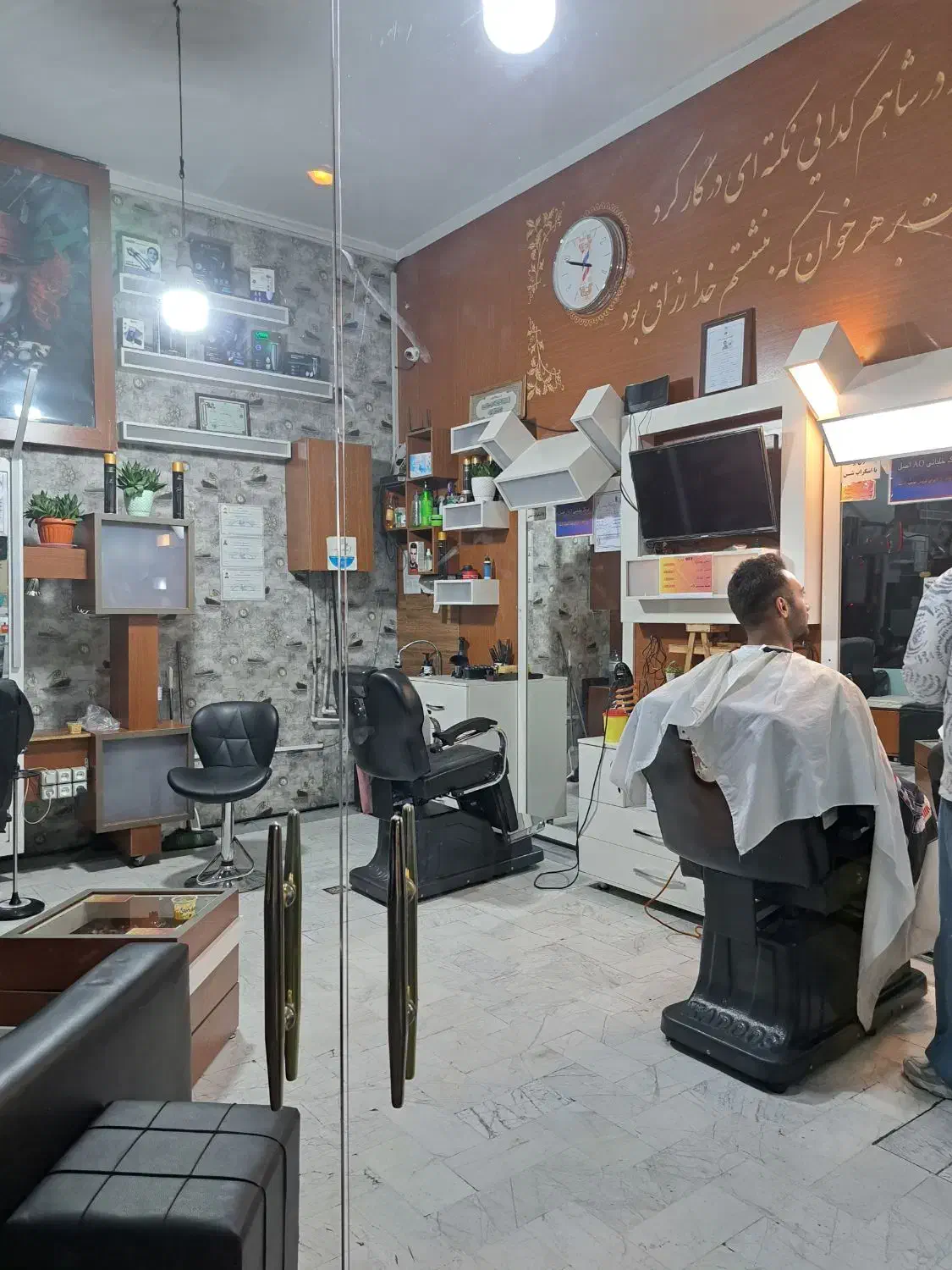 اجاره ملک تجاری|اجارهٔ مغازه و غرفه|تهران, تاکسیرانی|دیوار