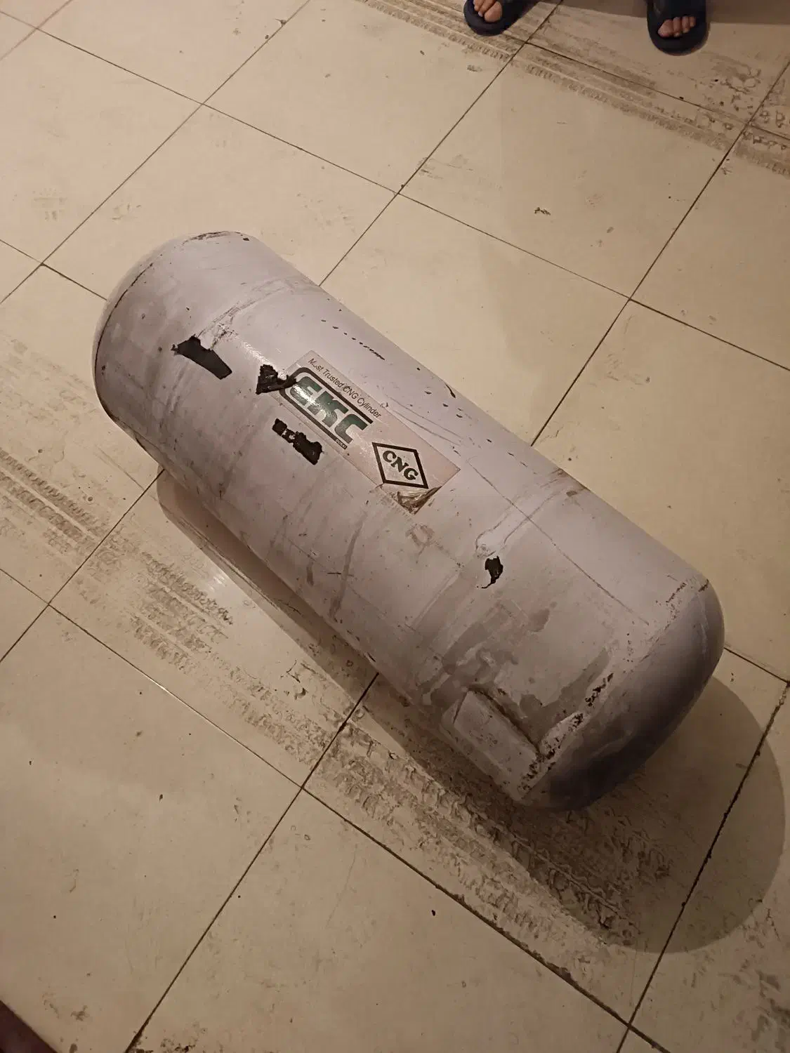 کپسول سی ان جی پژویی و وانتی|قطعات یدکی و لوازم جانبی|رباط‌کریم, رباط‌کریم|دیوار