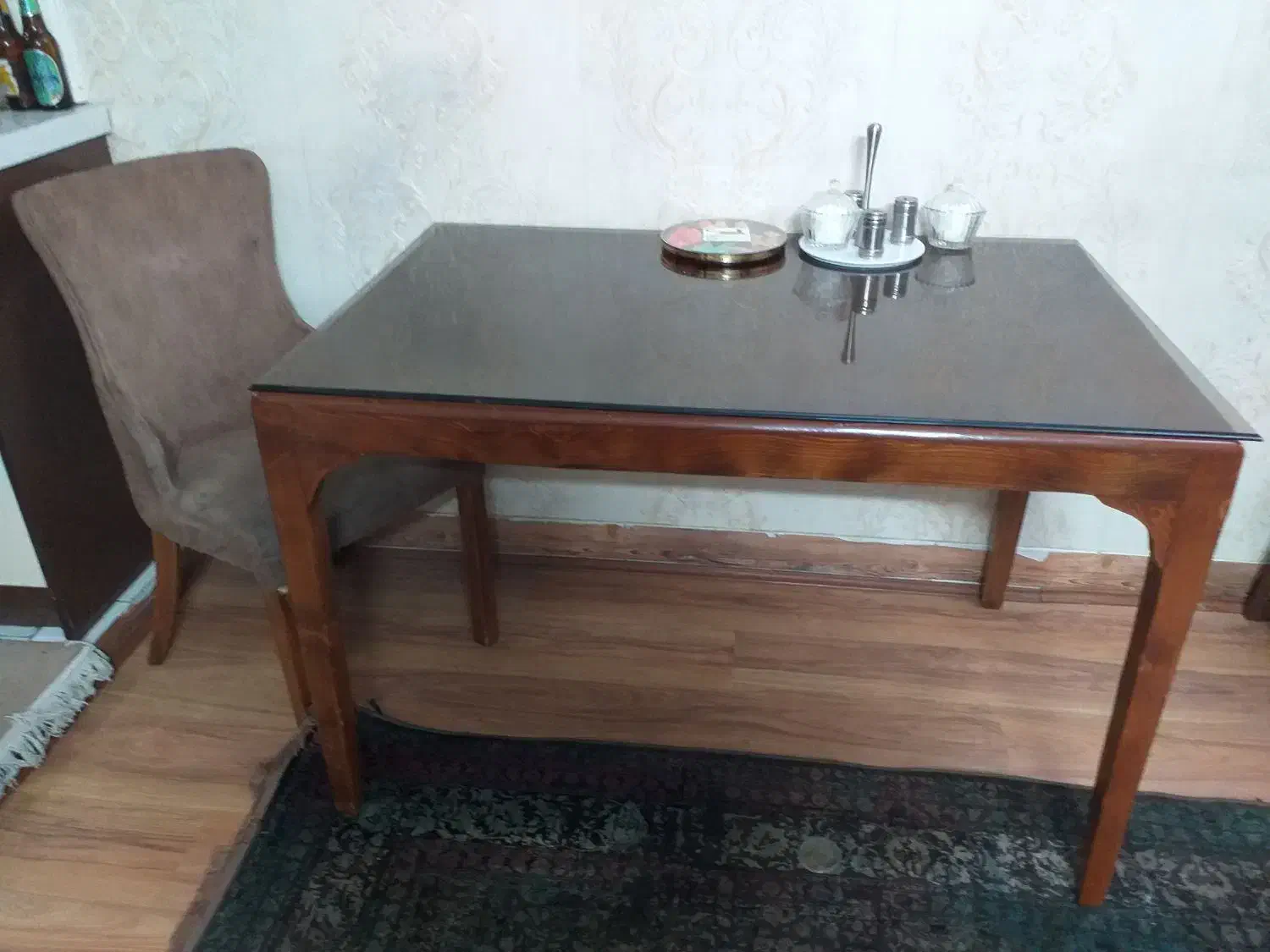 مبل راحتی|مبلمان خانگی و میز عسلی|تهران, سلسبیل شمالی|دیوار