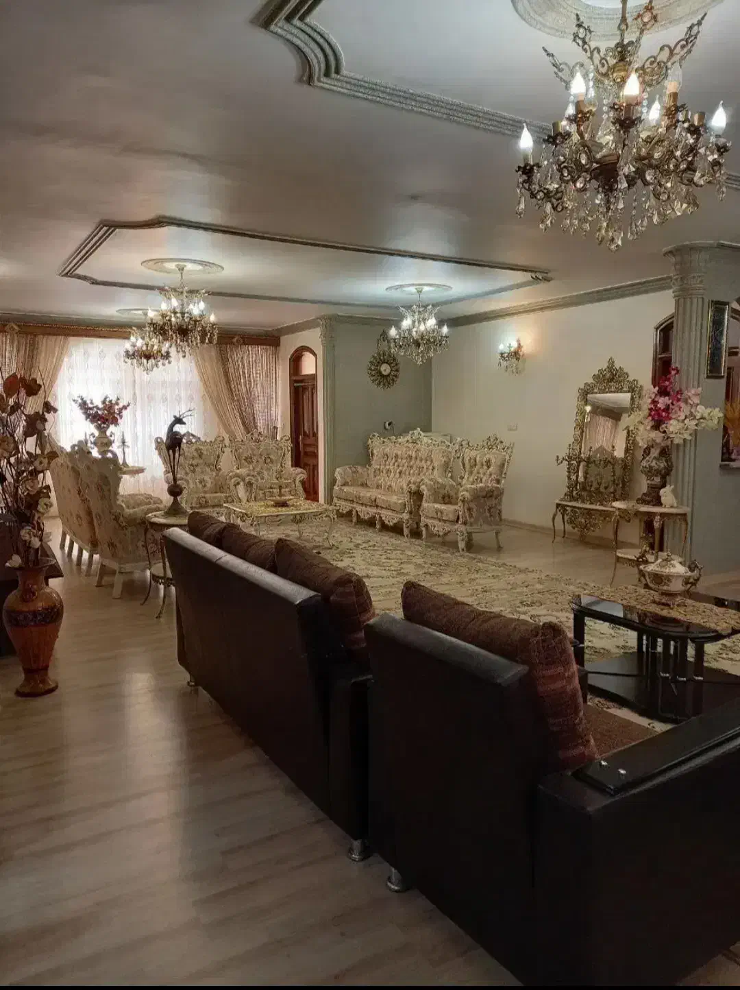 آپارتمان مسکونی تک واحدی ۱۹۳ متر در کوچه حاجیان|فروش آپارتمان|آستارا, |دیوار