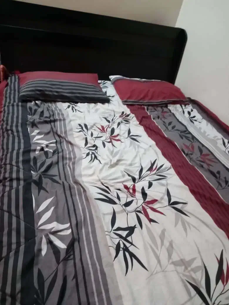 تخت خواب دونفره همراه با میز دراول وکمد لباسی|تخت و سرویس خواب|اهواز, زیتون کارگری|دیوار