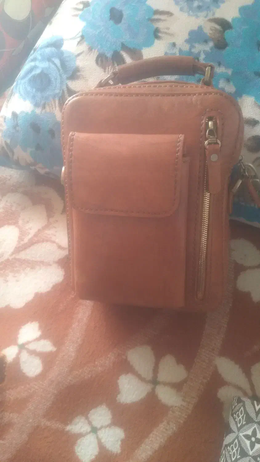 کیف چرم|کیف، کفش، کمربند|یاسوج, |دیوار