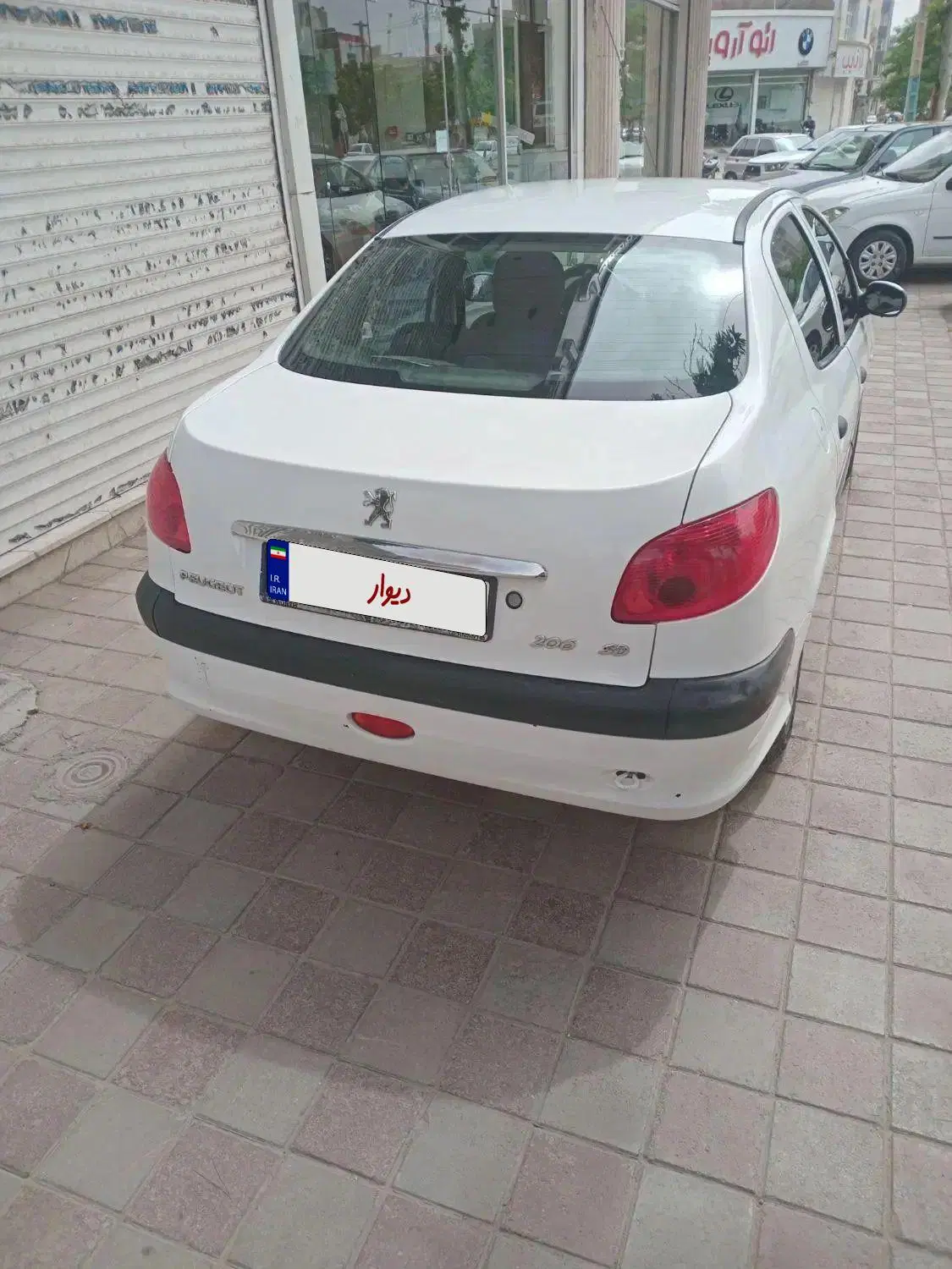 ۲۰۶sdمدل ۹۸ v8و۲۰۷ .۹۹|خودرو سواری و وانت|نیشابور, شهرک قدس|دیوار
