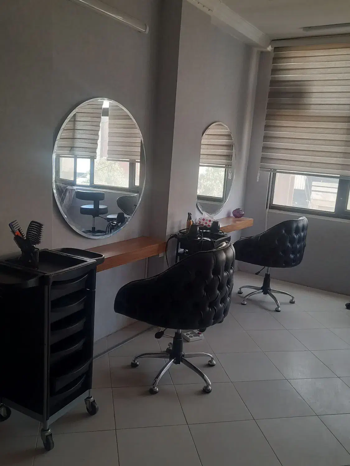 رنگ کاروهیرکات وهیراستالیست حرفه ای|استخدام درمانی، زیبایی، بهداشتی|شاهینشهر, شهرک میلاد|دیوار