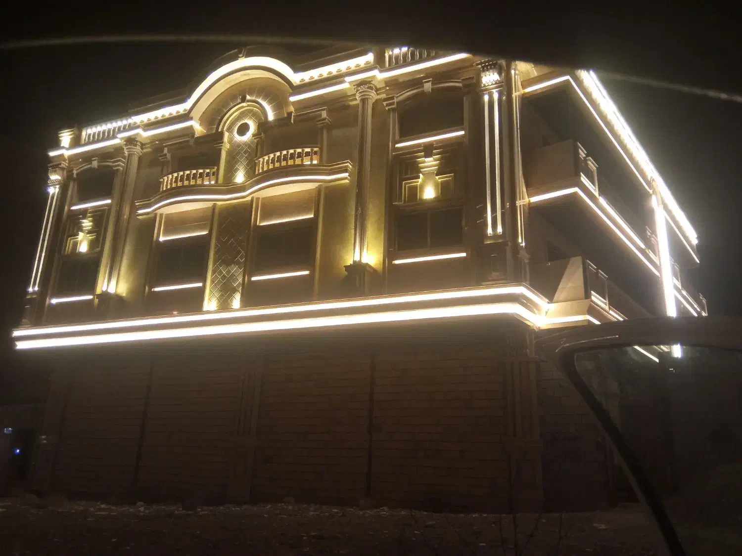 نماکار سنگ‌کار نما کاری ساختمان|خدمات پیشه و مهارت|تبریز, |دیوار