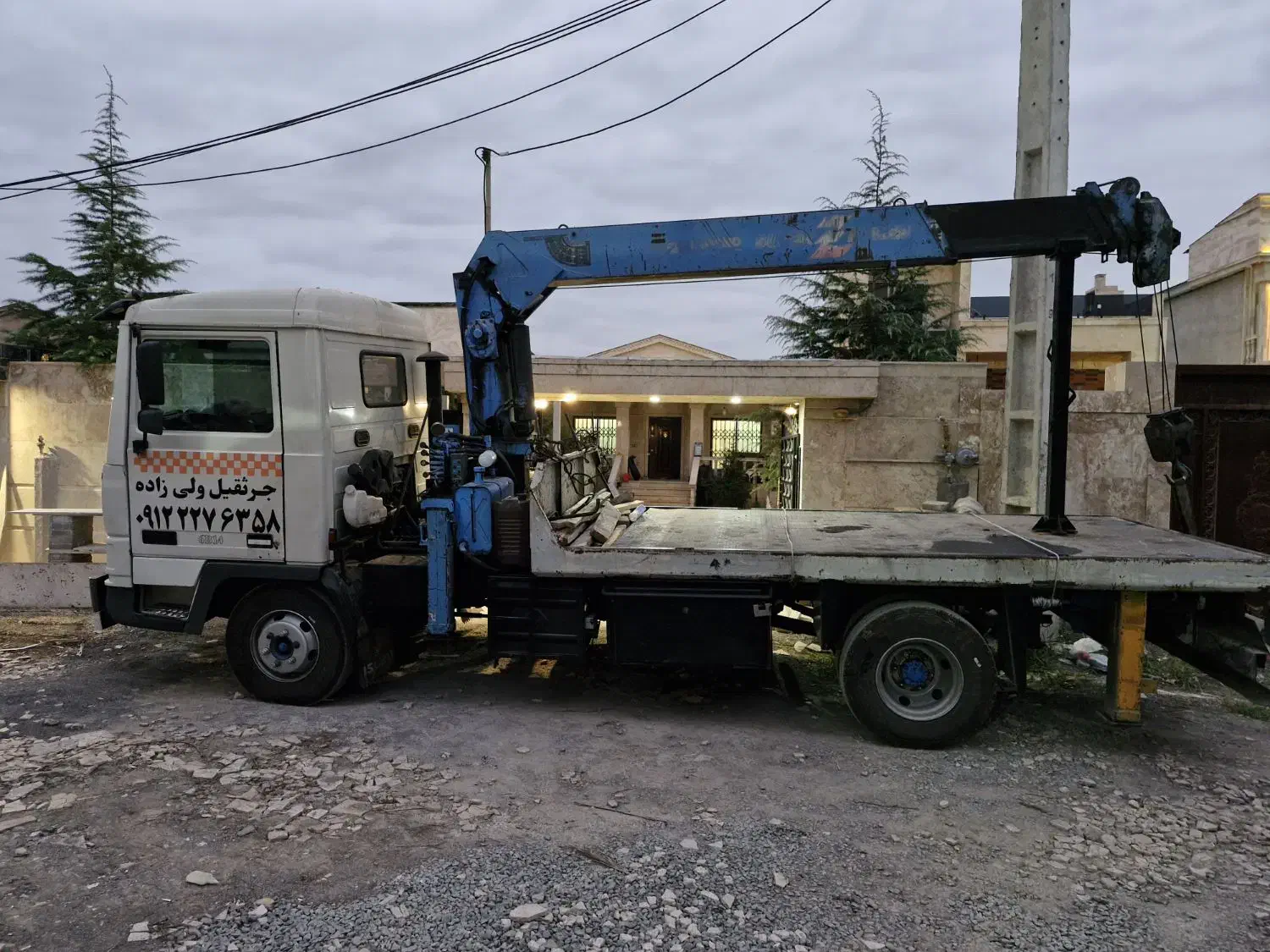 جرثقیل وبالابر|خدمات حمل و نقل|تهران, اقدسیه|دیوار