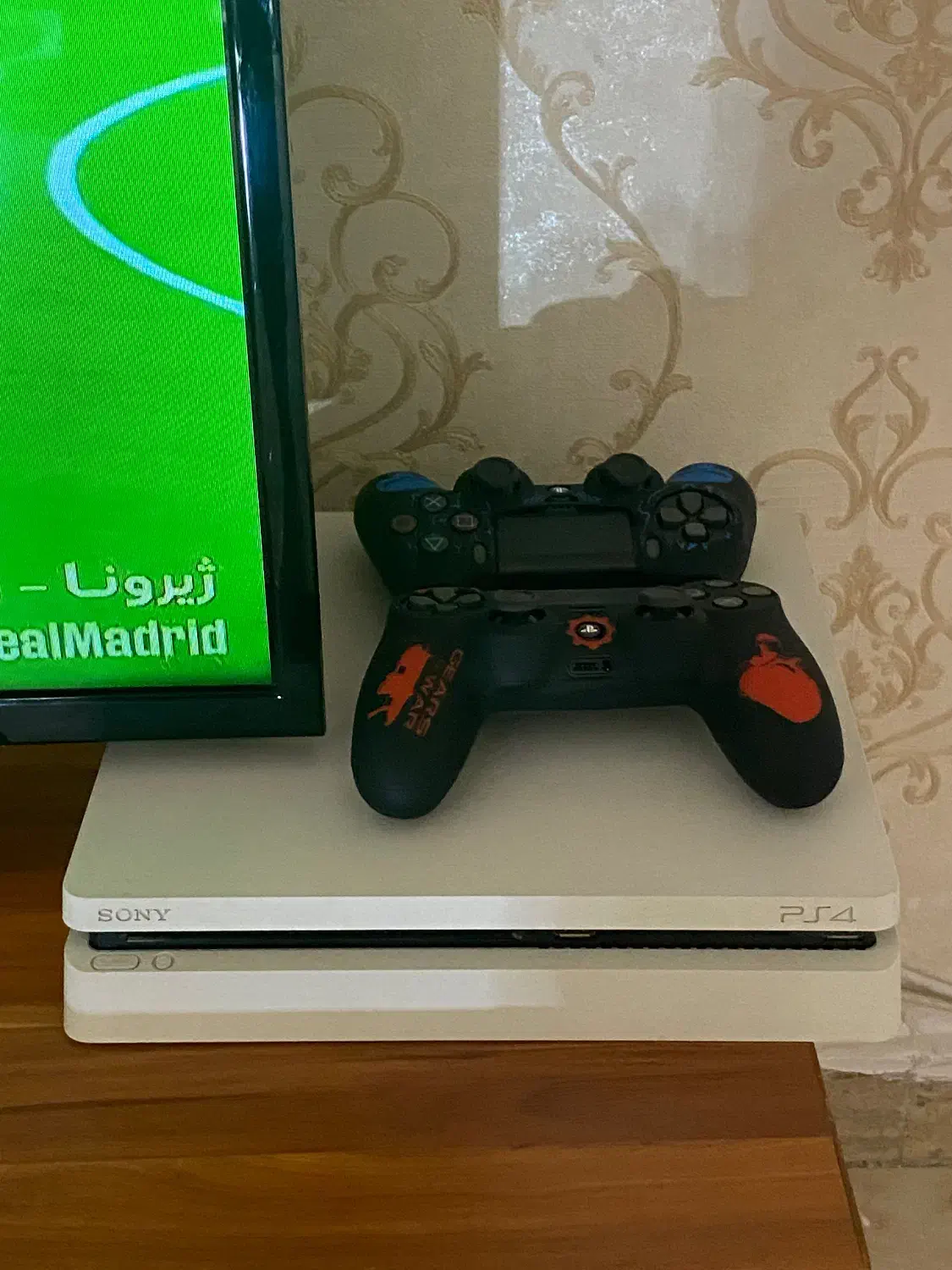 ps4 سفید|کنسول، بازی ویدئویی و آنلاین|تهران, خانیآباد|دیوار