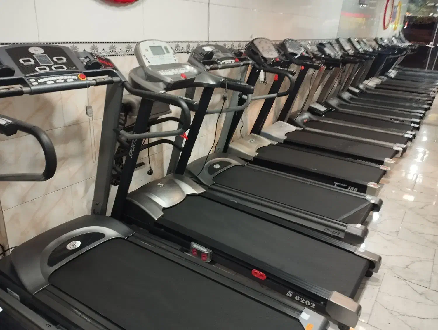 تردمیل نیمه باشگاهی  اقساطی|تجهیزات ورزشی|تبریز, |دیوار