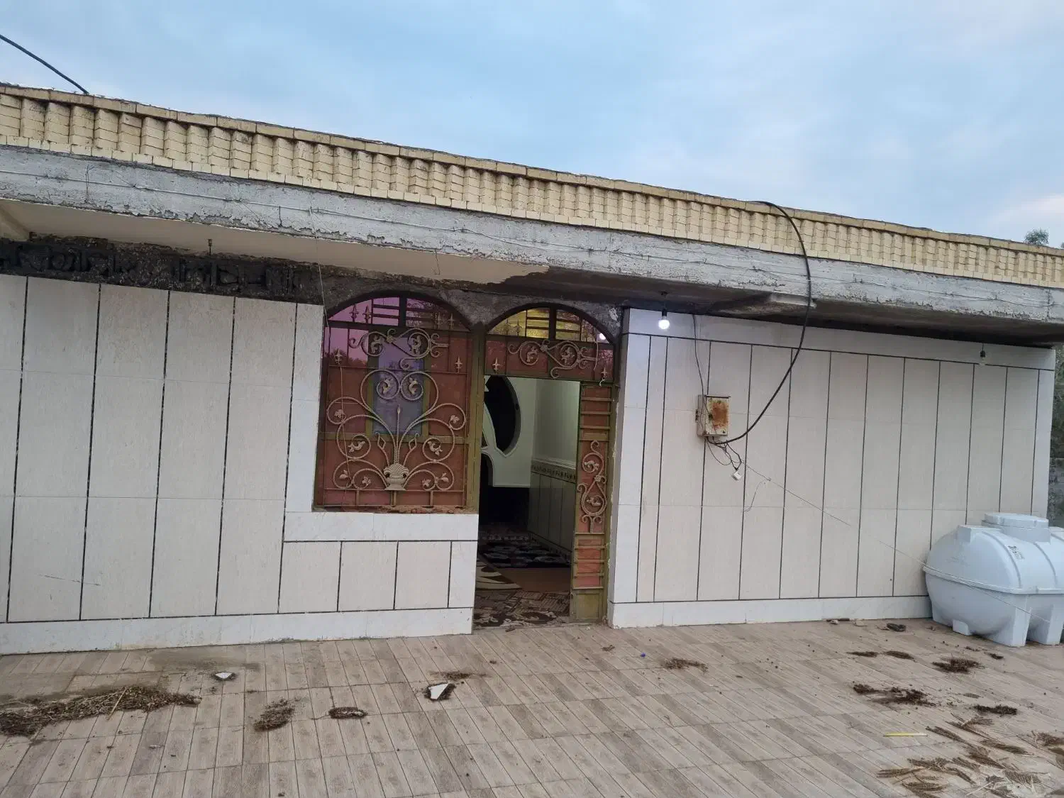 خانه ویلایی داری آب وبرق و سند محضری|فروش خانه و ویلا|قلعه گنج, |دیوار