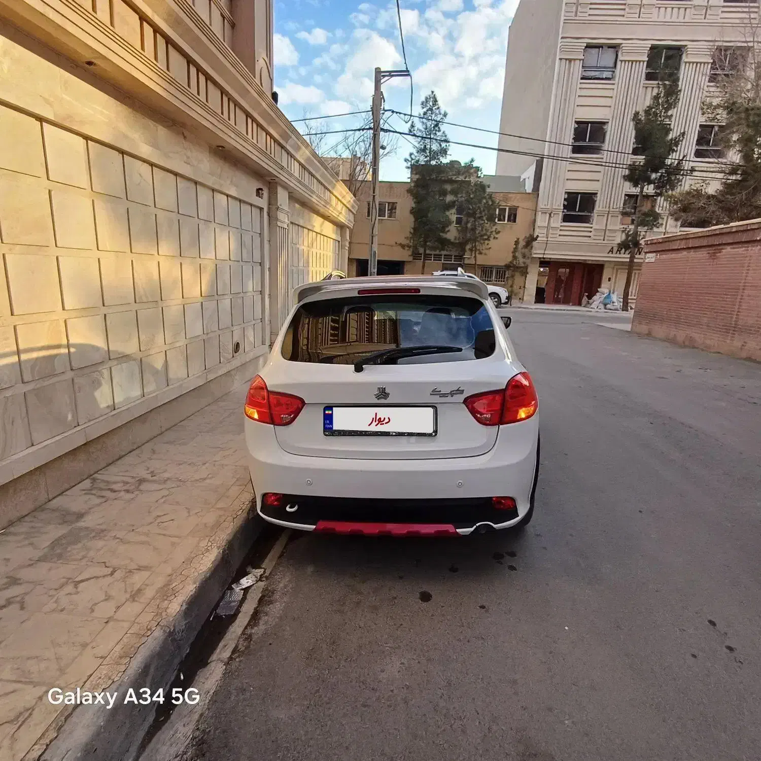 کوییک R 1401|خودرو سواری و وانت|شاهین‌شهر, عطار|دیوار