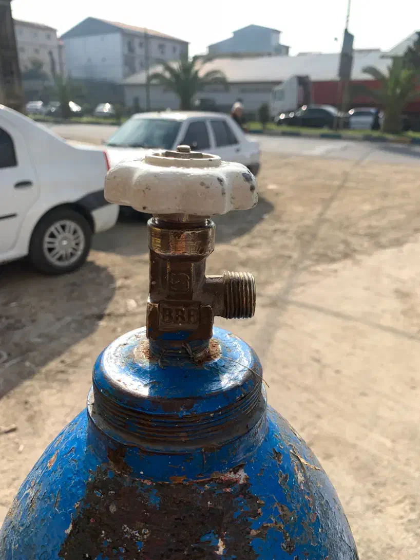 کپسول اکسیژن .هوا|ابزارآلات|ماسال, |دیوار