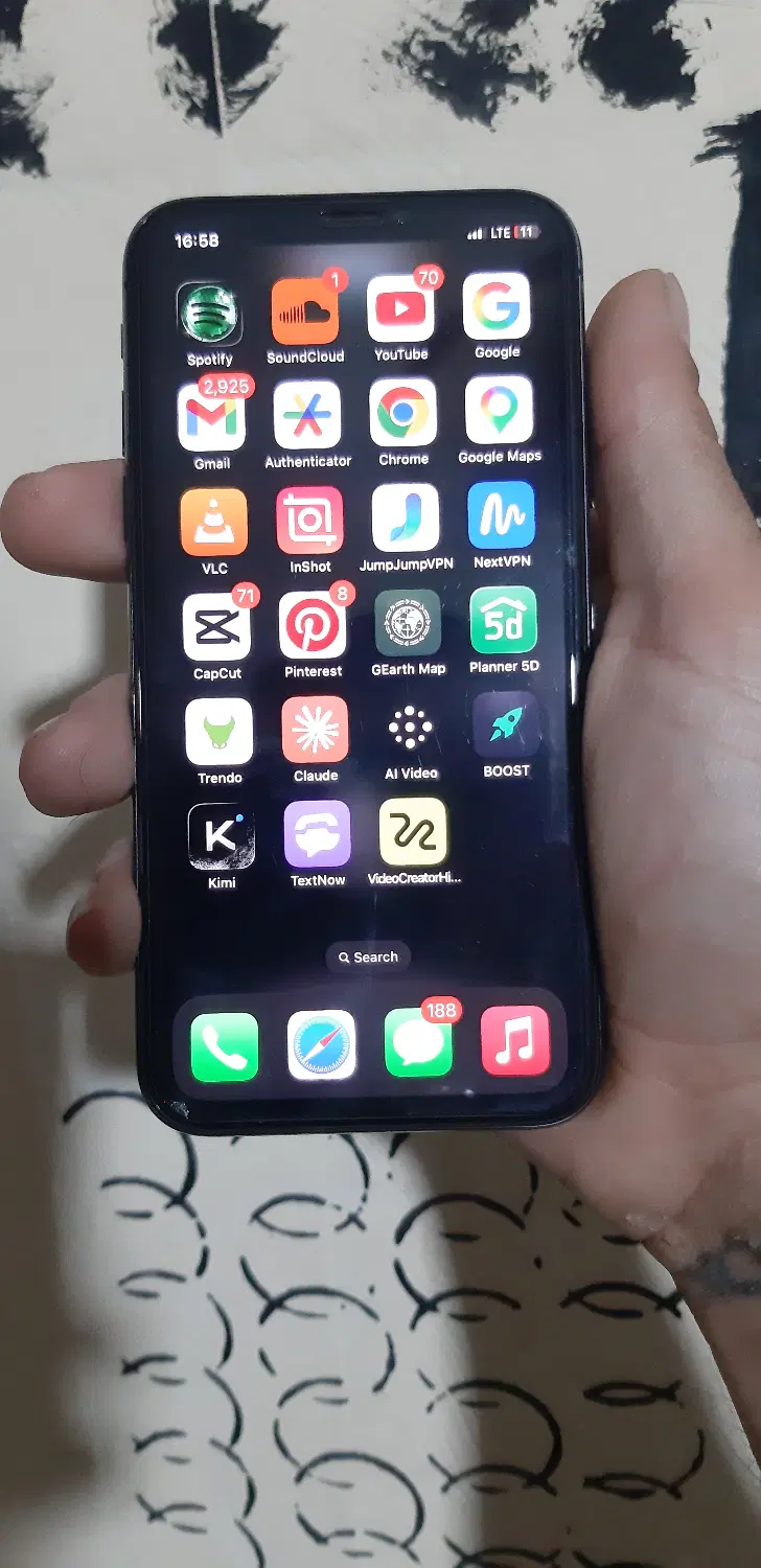 معاوضه آیفون XS 256 + اپل واچ سری ۳ با آیفون ۱۱|موبایل|بجنورد, |دیوار