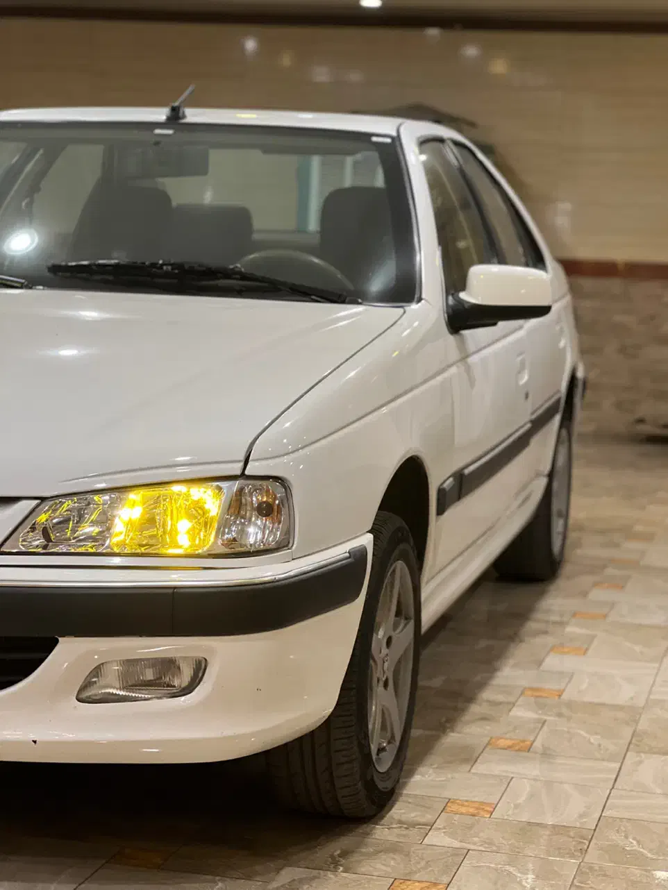 پژو پارس دوگانه کارخانه اتاق ۴۰۴ د|خودرو سواری و وانت|بانه, |دیوار