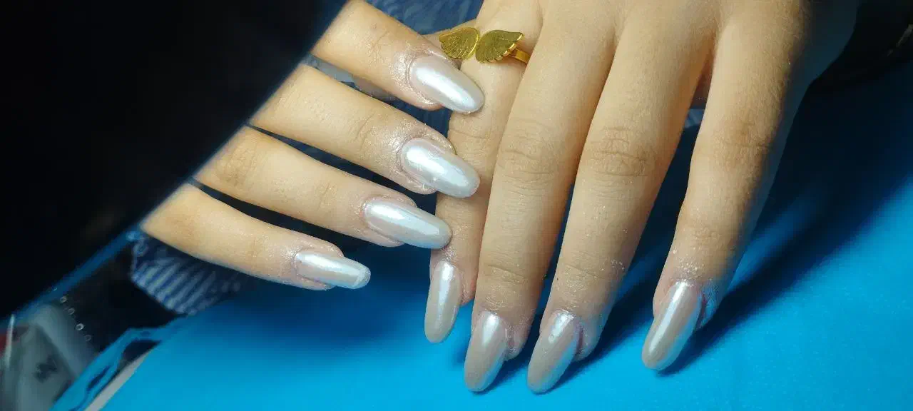 کاشت ناخون به همراه دیزاین رایگان|خدمات آرایشگری و زیبایی|کلاله, |دیوار