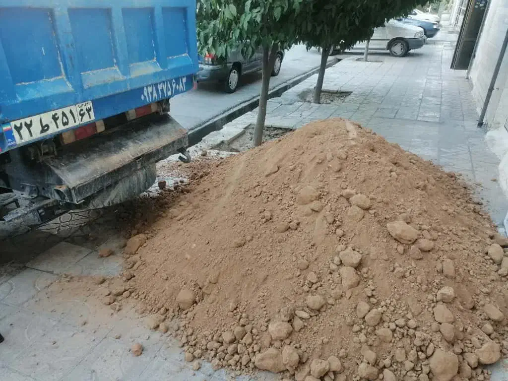 خاک باغچه،کود حیوانی گاوی، کل شیراز|خدمات باغبانی و درختکاری|شیراز, شهرک فرهنگیان|دیوار