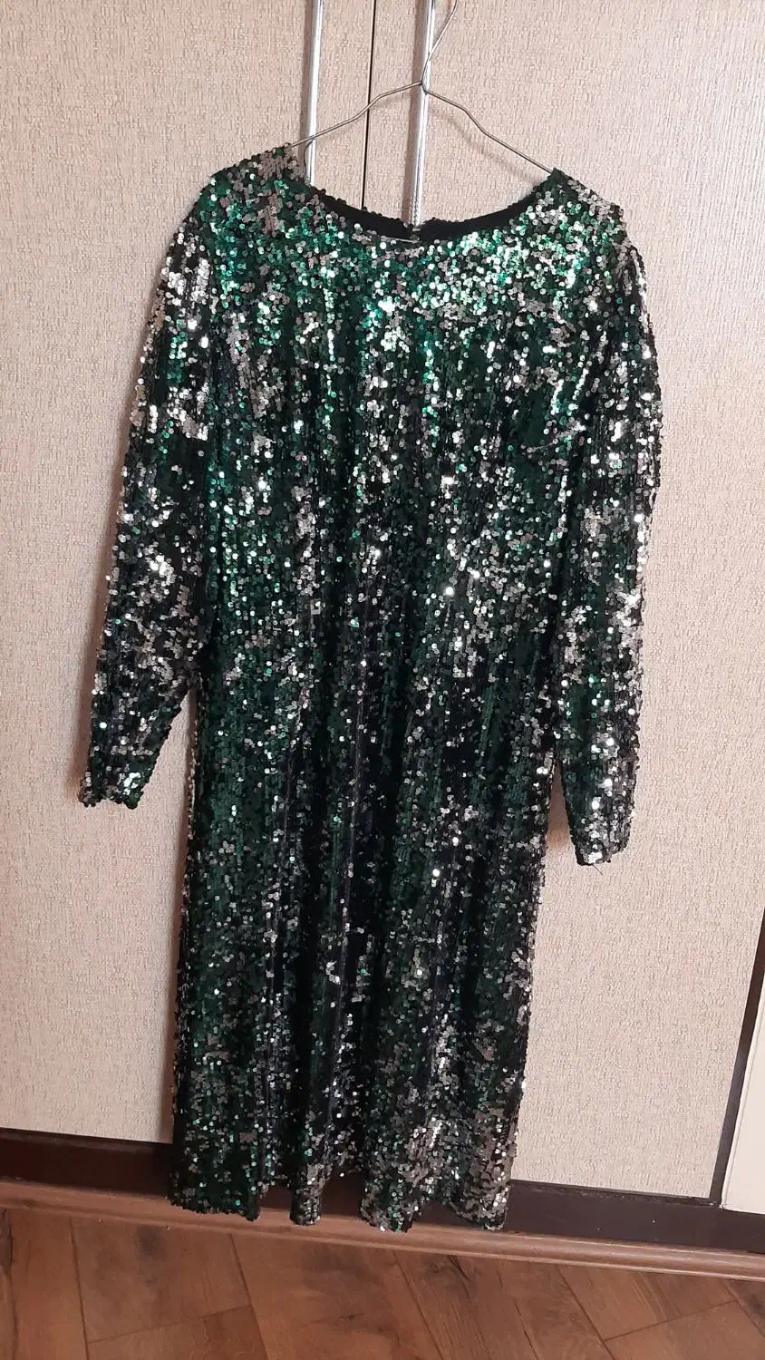 پیراهن مجلسی نو فقط ۱ میلیون تومن|لباس|ماهدشت, |دیوار