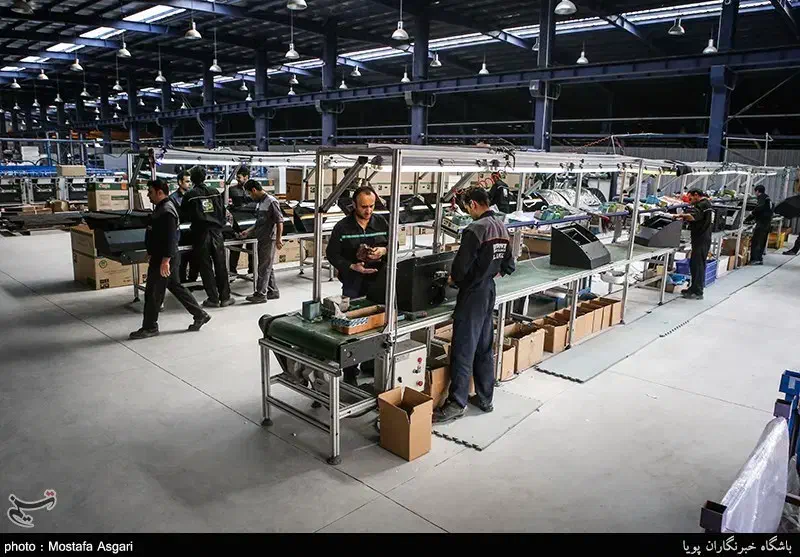 کارگر ساده آقاوخانم/دوروز تعطیلی در هفته|استخدام صنعتی، فنی، مهندسی|تهران, تهرانپارس غربی|دیوار